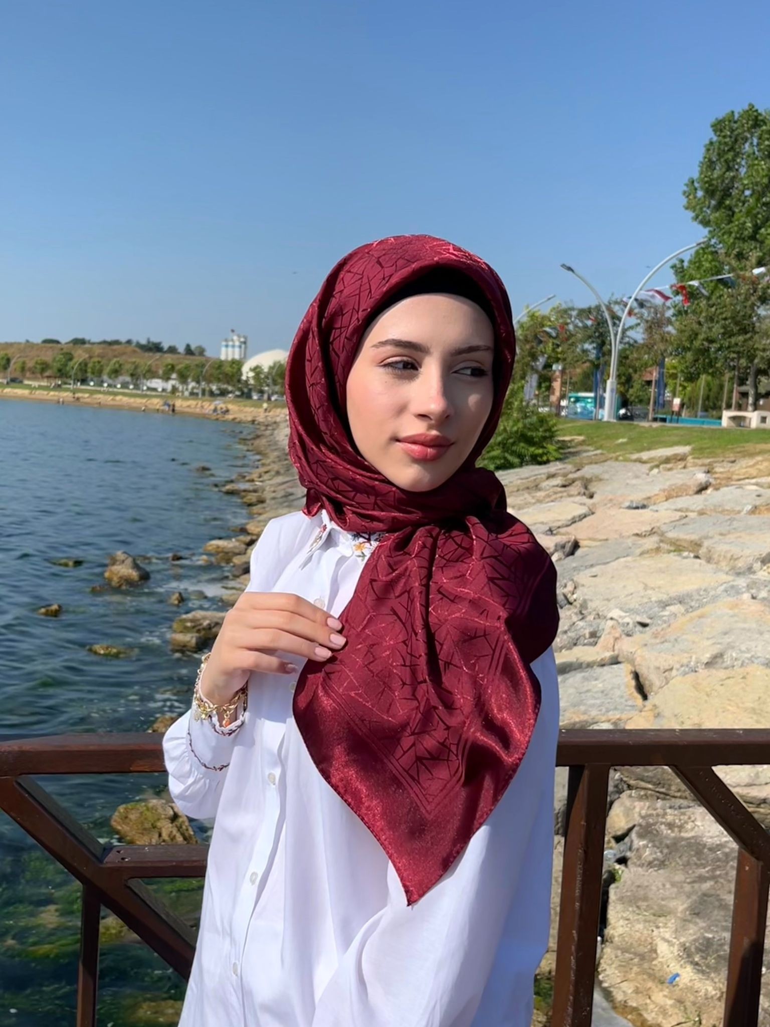İpeksi Jakar Eşarp-Kristal Desen 