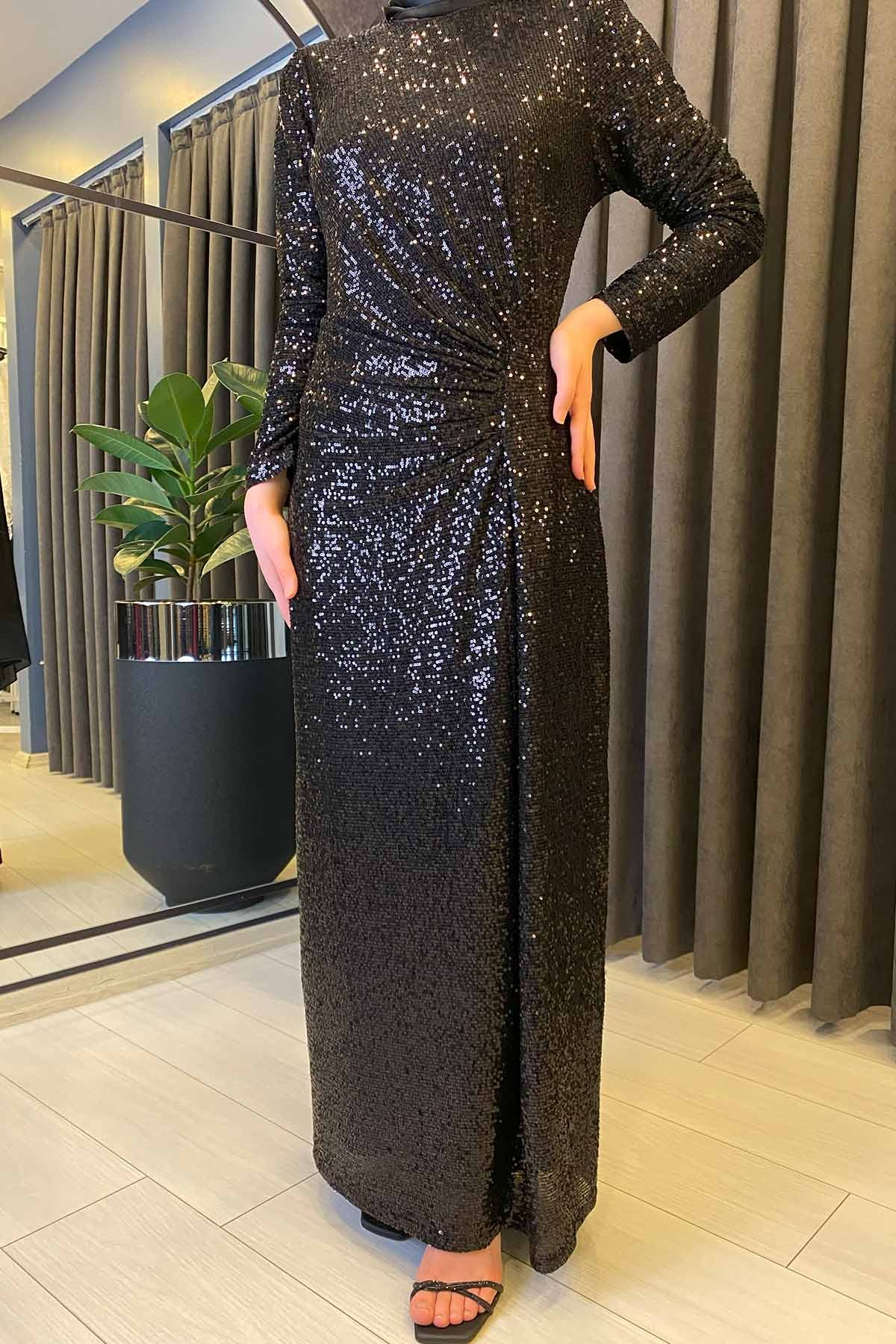 Siyah