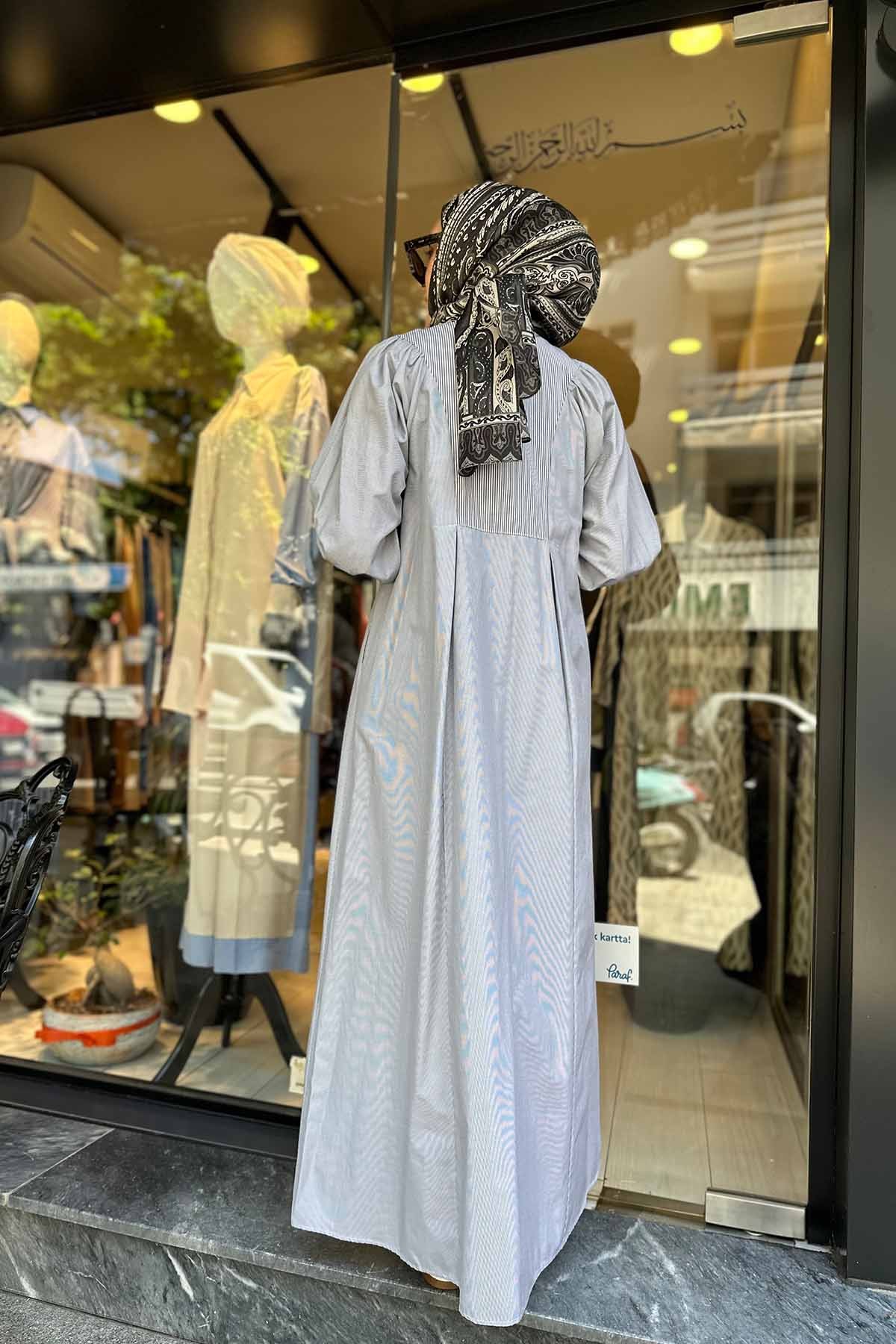 BELİ KENDİNDEN KUŞAKLI POPLİN ELBİSE