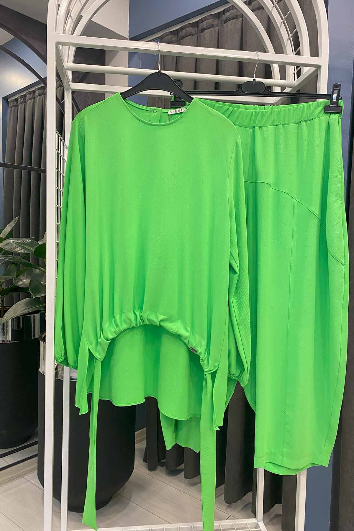 neon yeşil