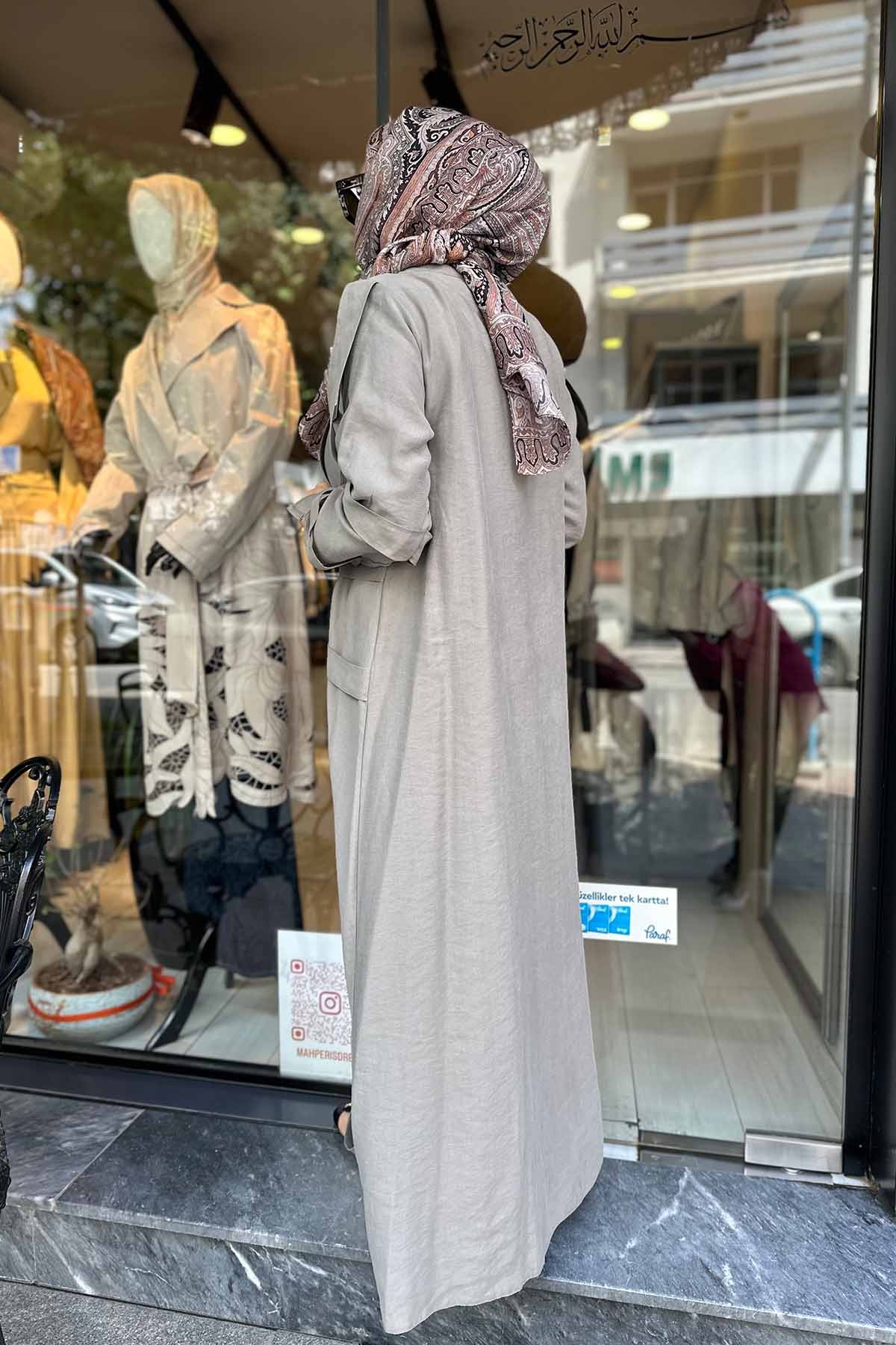 KOLU VE ÖN BEDENİ KAFES DETAYLI FERMUARLI PASION FERACE