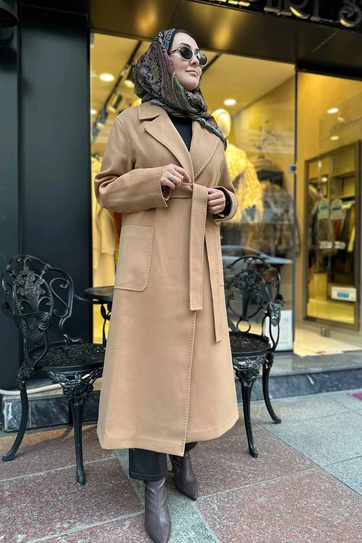 DİKİŞ DETAYLI UZUN KABAN