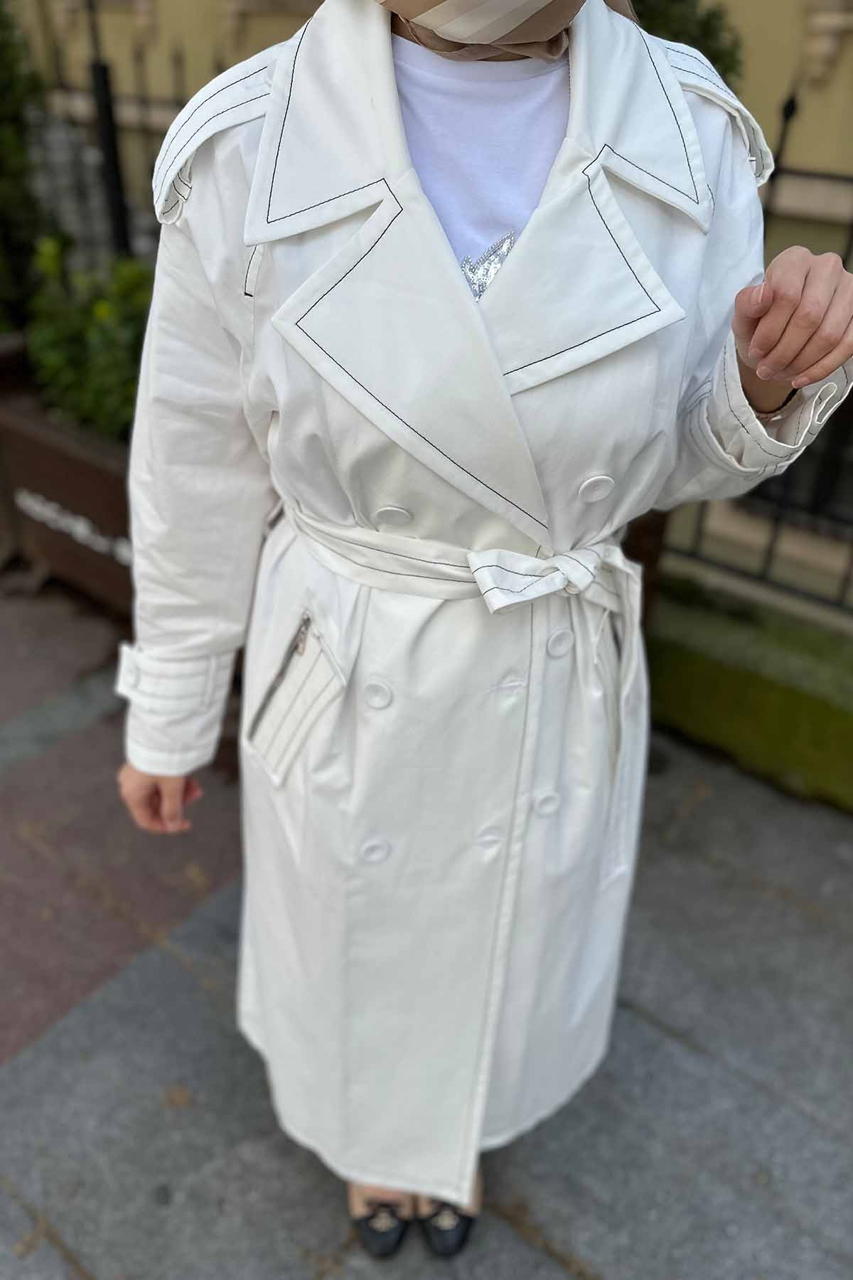 APOLETLİ KONTRAST DİKİŞLİ OVERSIZE ÇİFT DÜĞMELİ TRENÇKOT