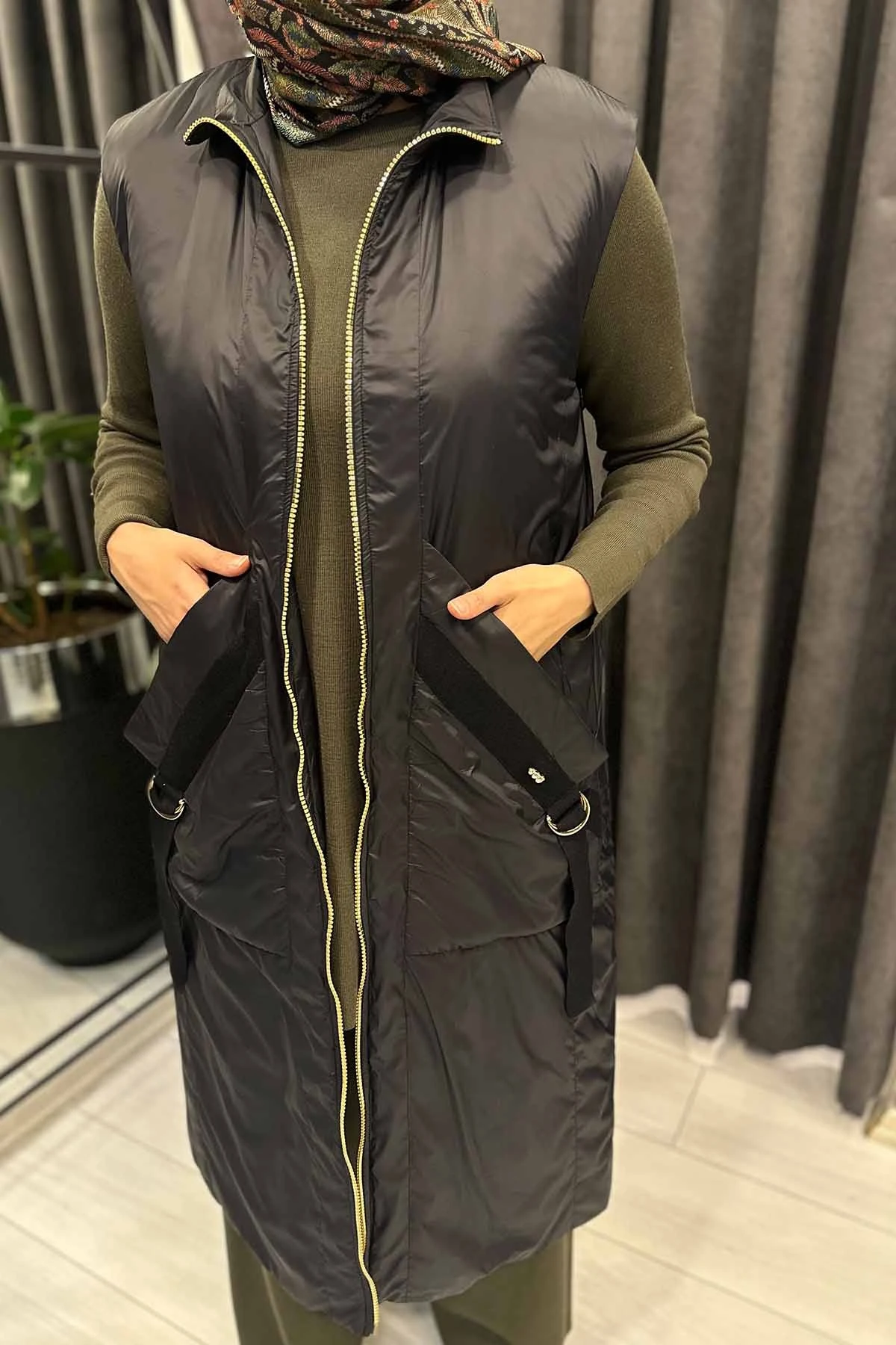 TRİKO ASTRLI YAĞMURLUK YELEK