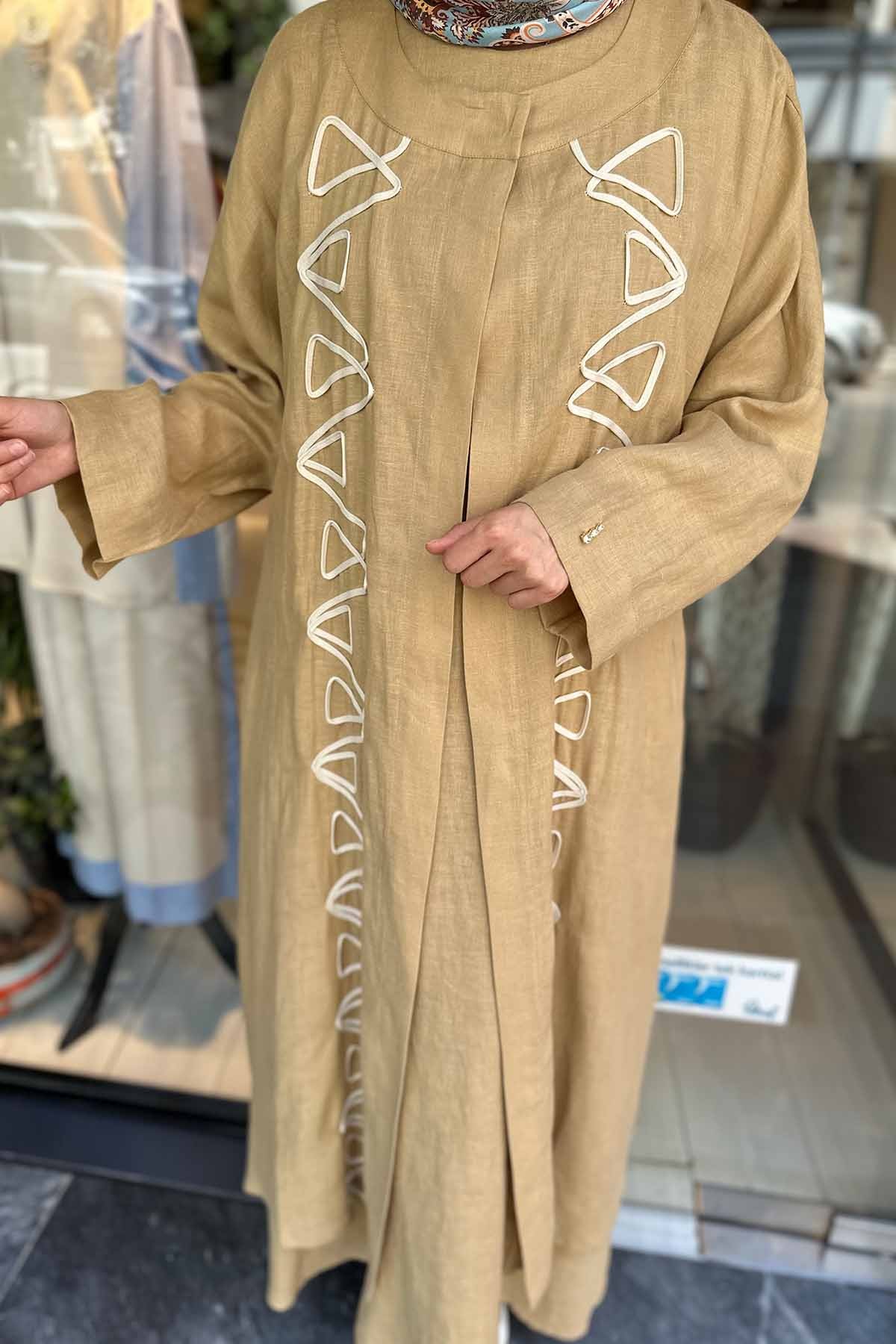 NAKIŞ DETAYLI KETEN KAFTAN