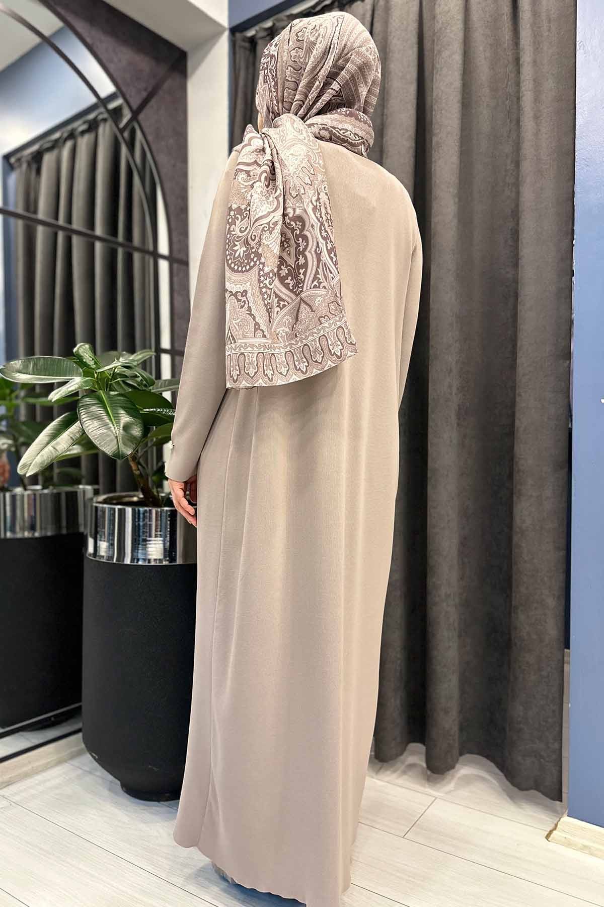 İNCİ DETAYLI TEMİZ KESİM TRİKO HIRKA