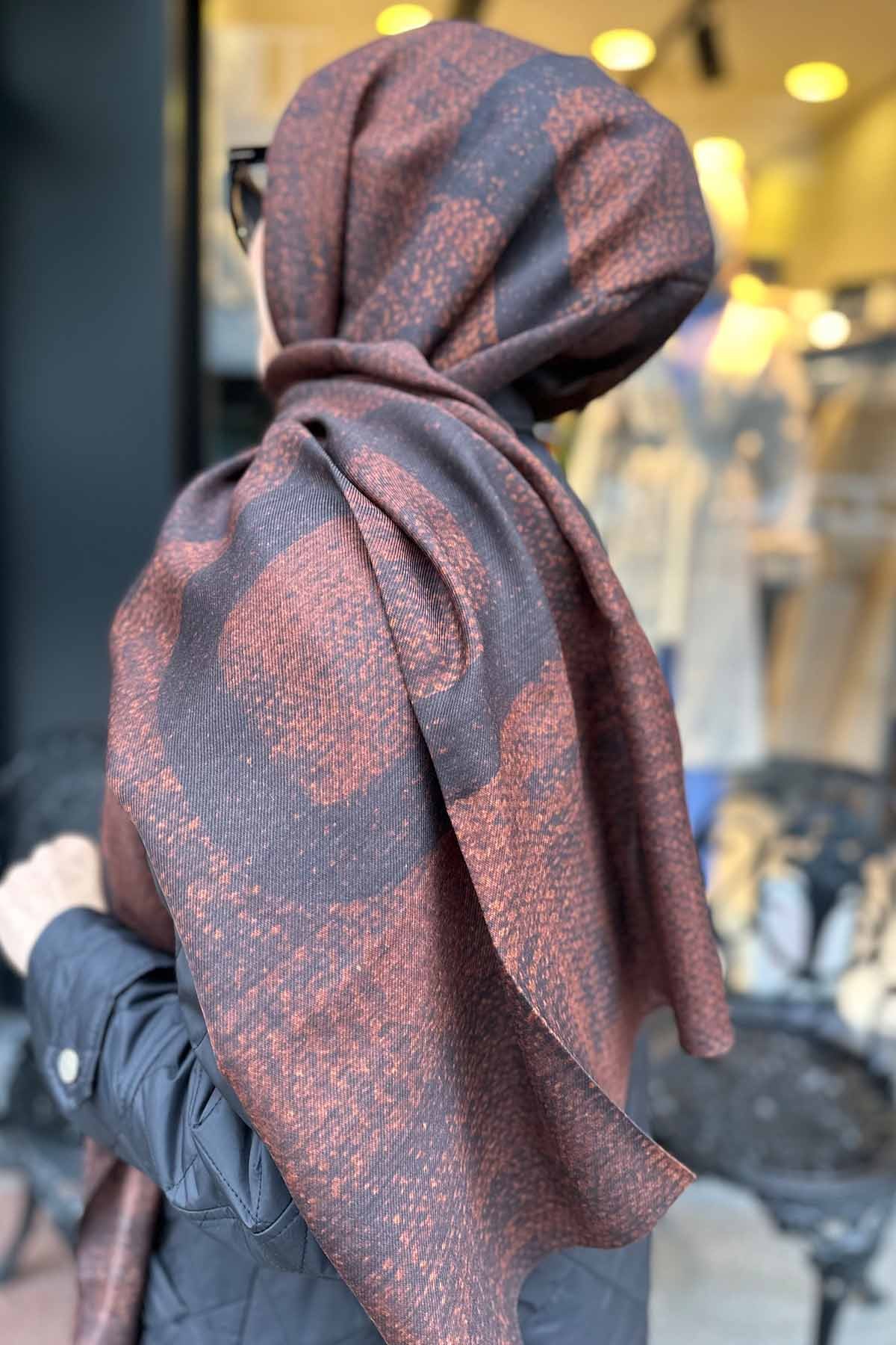 BROWN DAİLY ŞAL