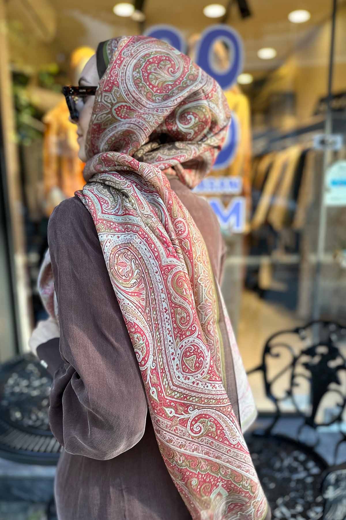 RED ROSE ŞAL
