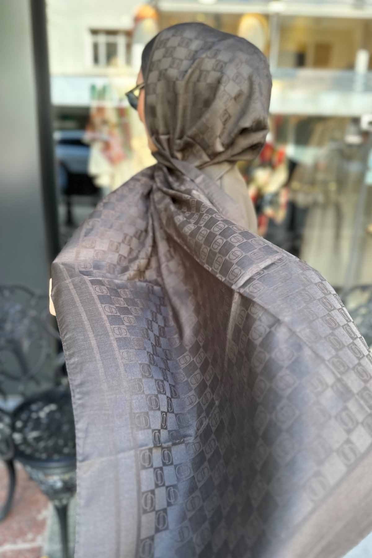 LOGOLU DÜZ RENK ŞAL