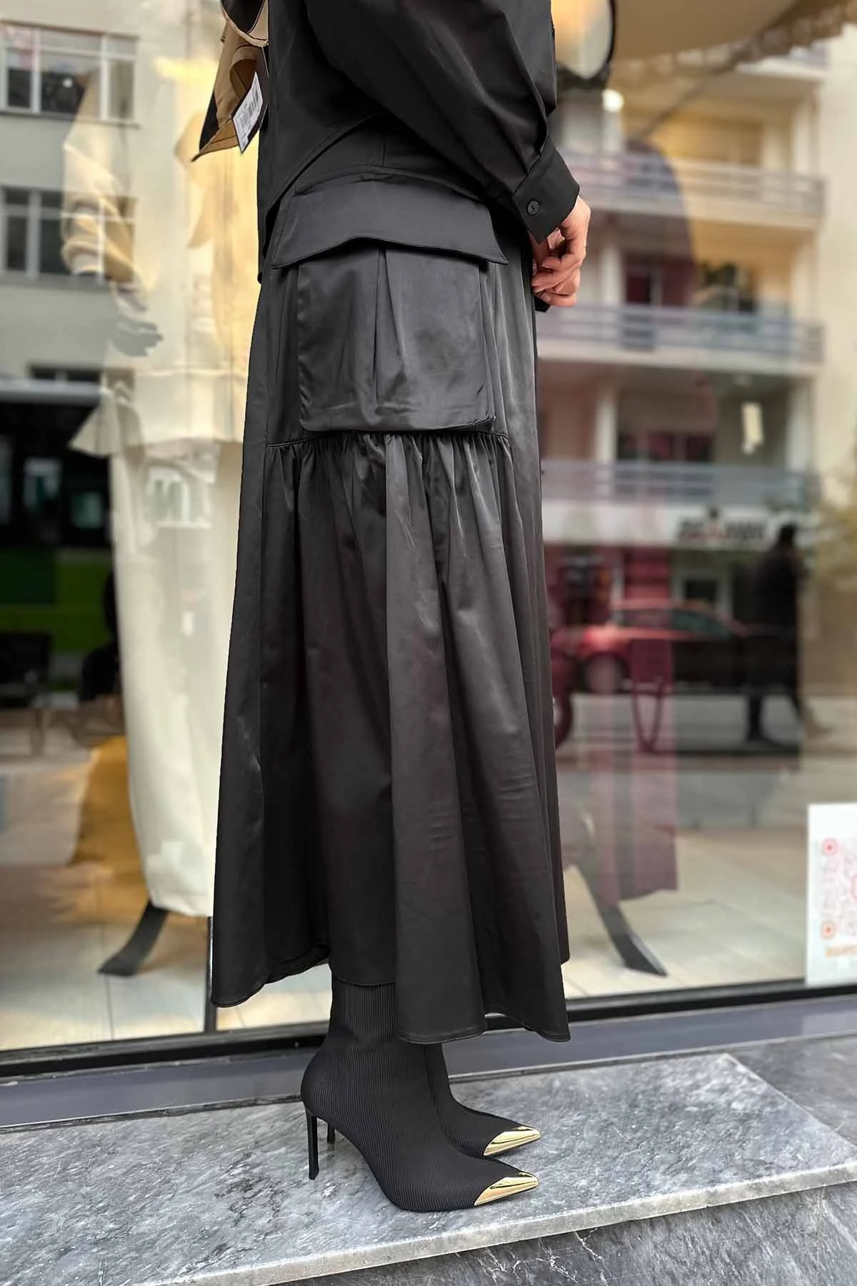 PARAŞÜT KUMAŞ CEP DETAYLI ETEK