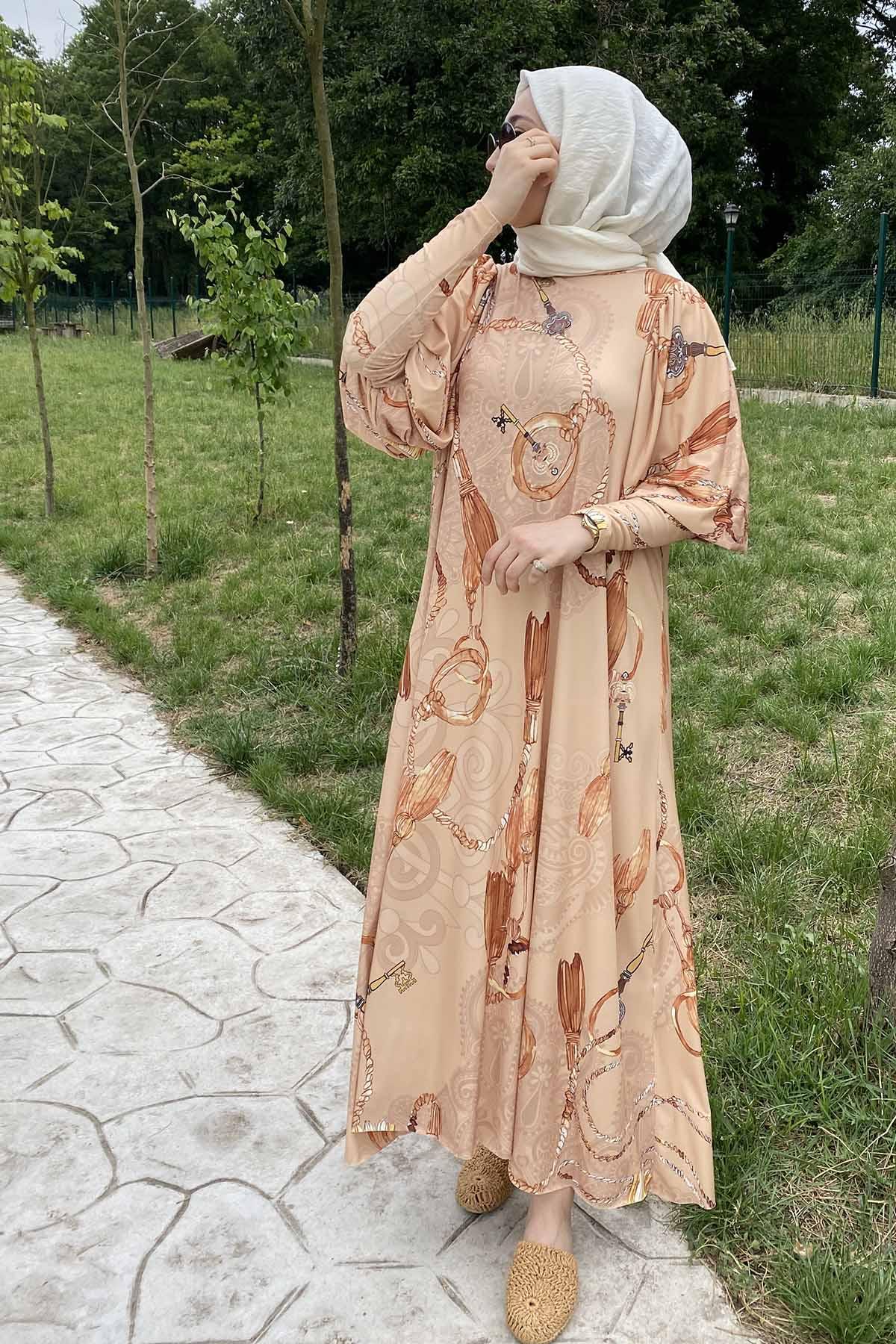 ZİNCİR SAÇAK PÜSKÜL BASKI OMZ. BZG. JARSE ELBİSE