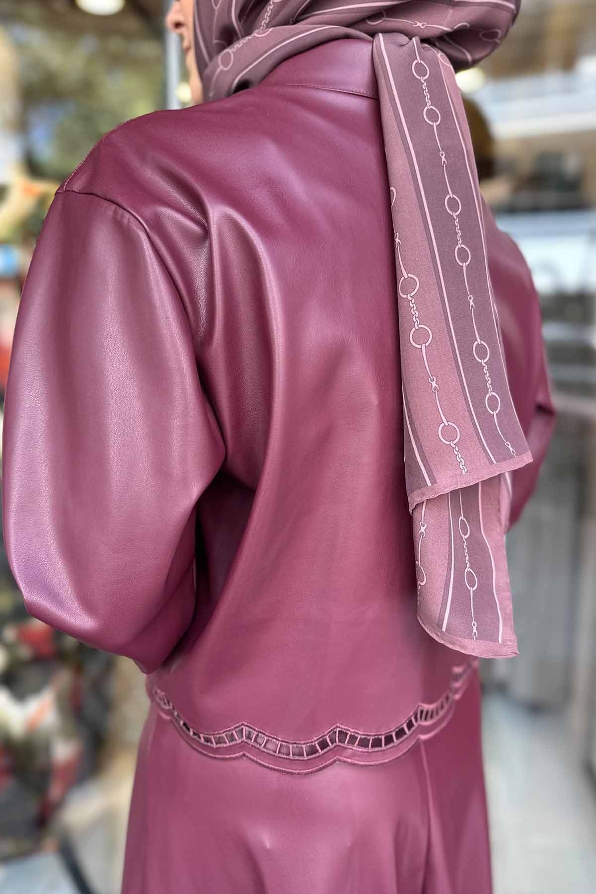NAKIŞ DETAYLI KISA DERİ GÖMLEK