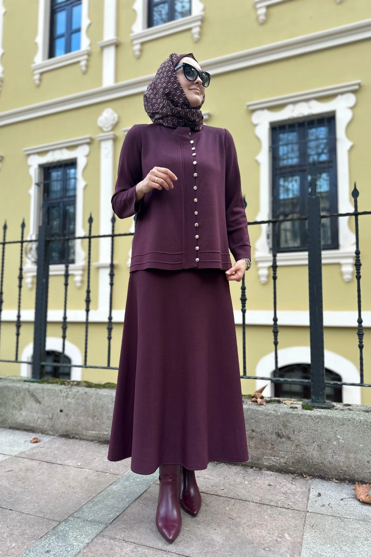 Düğme Detaylı Siyah Triko Ceket