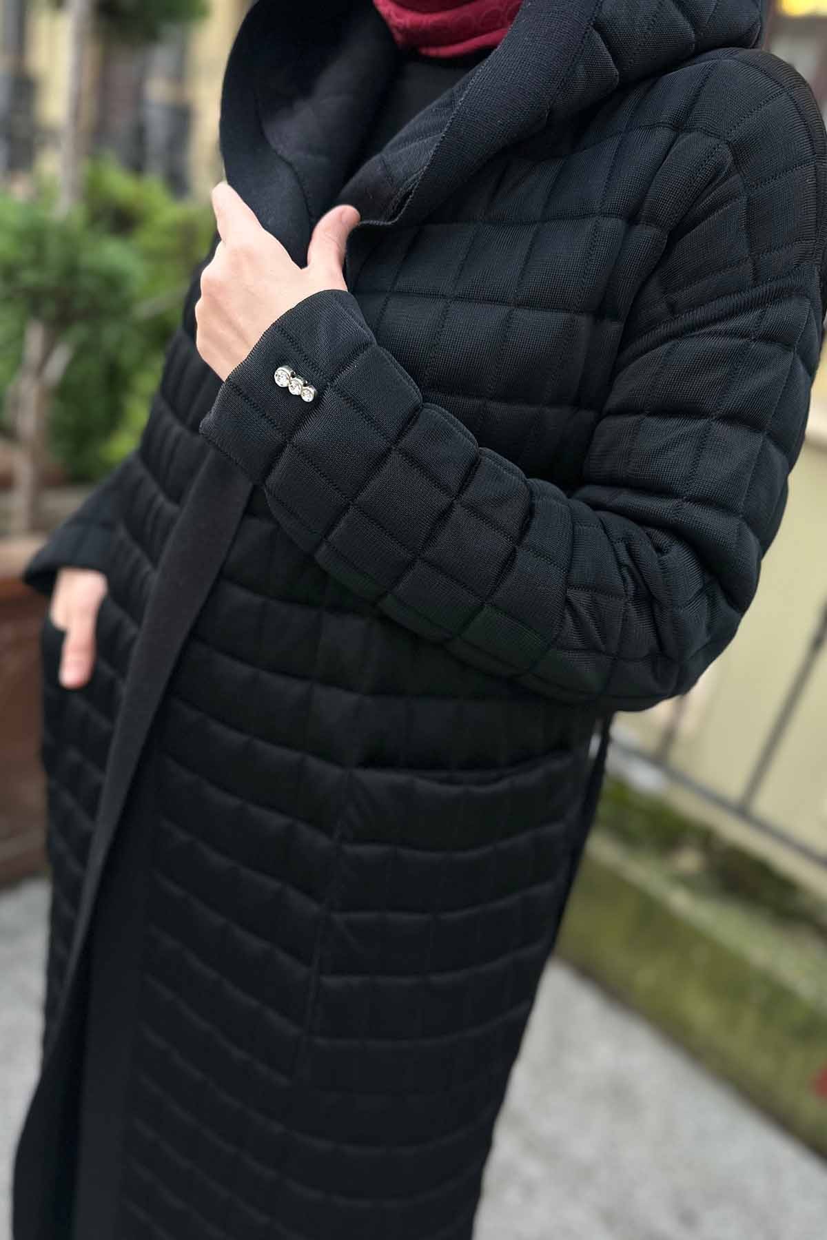 BELİ KUŞAKLI KAPİTONE HIRKA