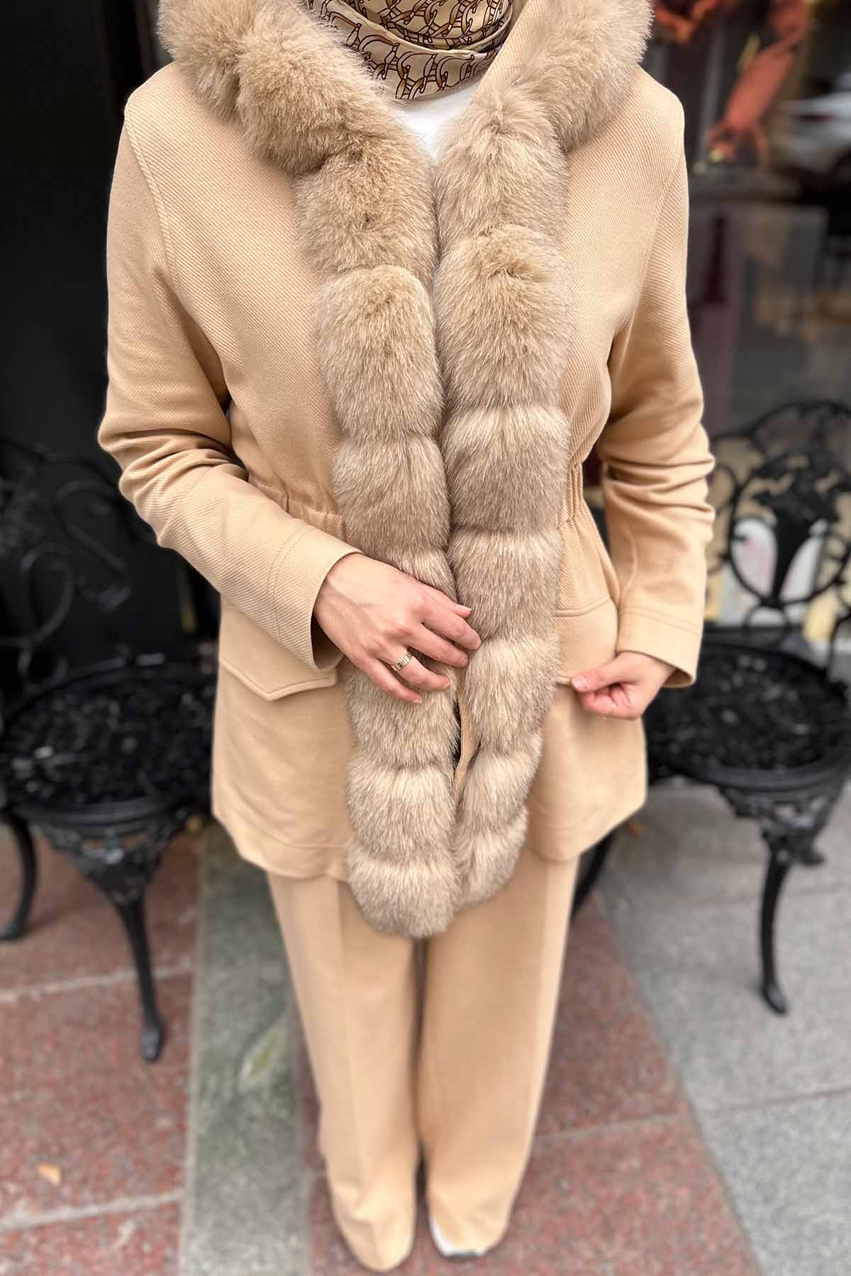 KOMPLE KÜRKLÜ KAPŞONLU TAKIM