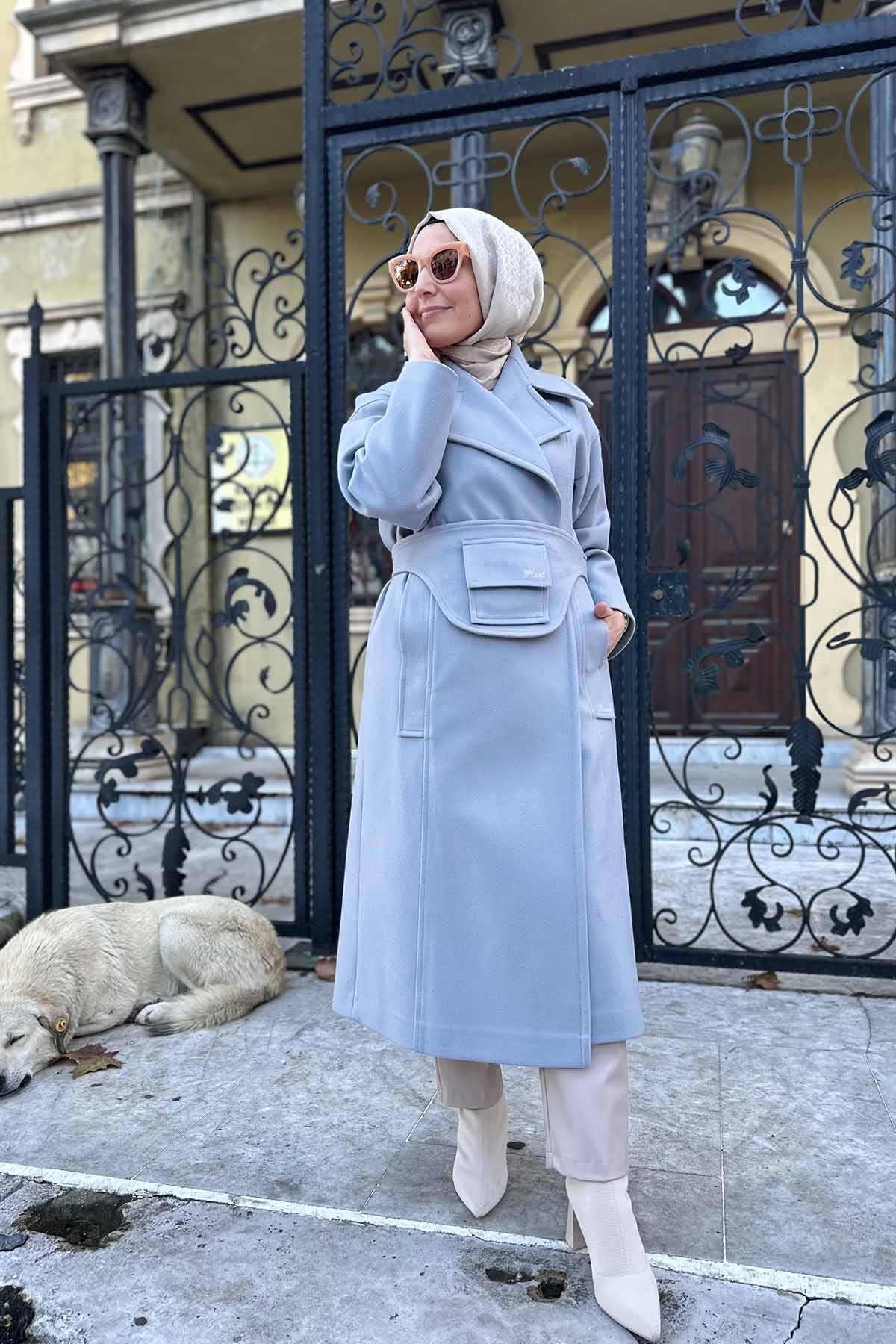LİNA KABAN