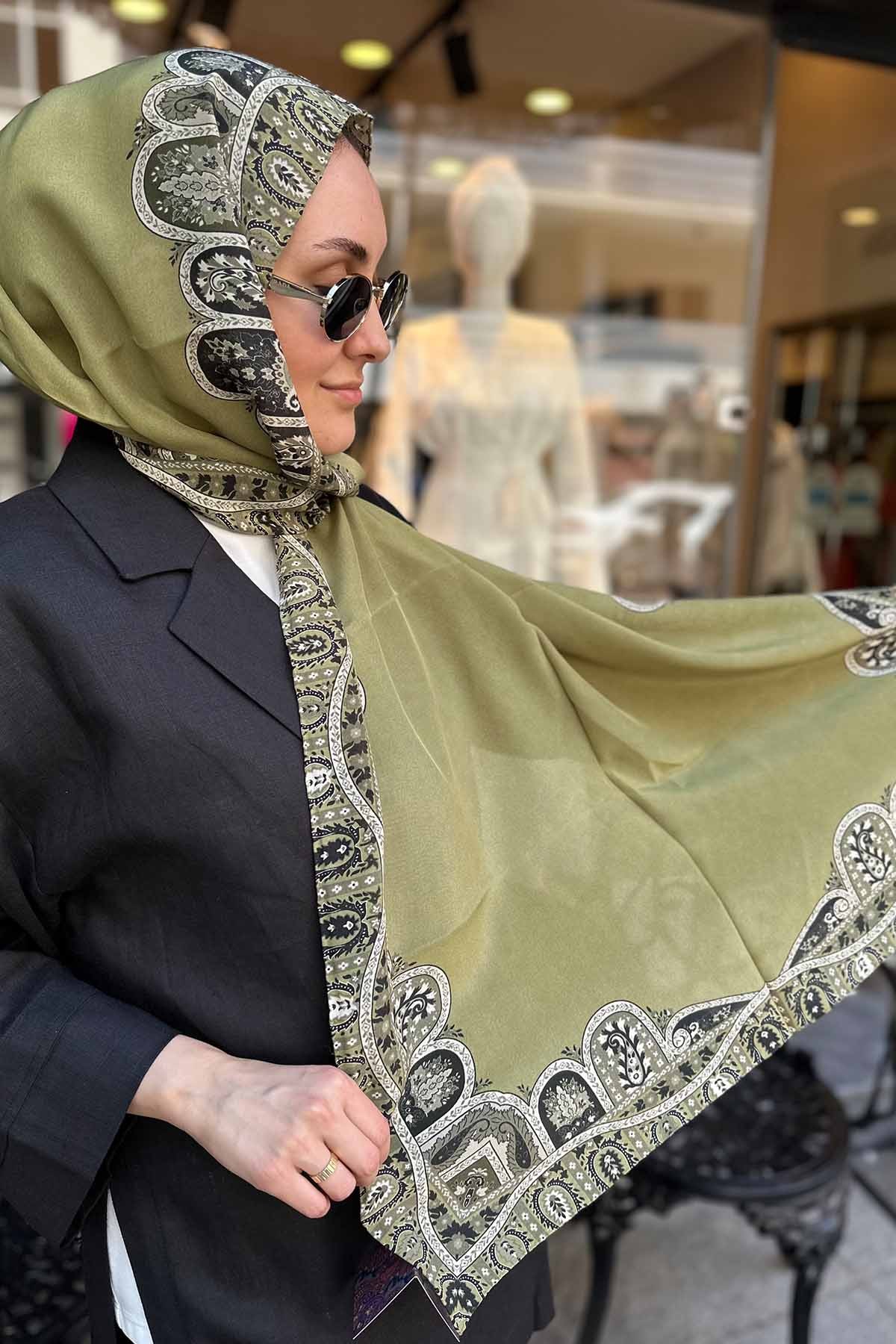 GREEN LACE ŞAL