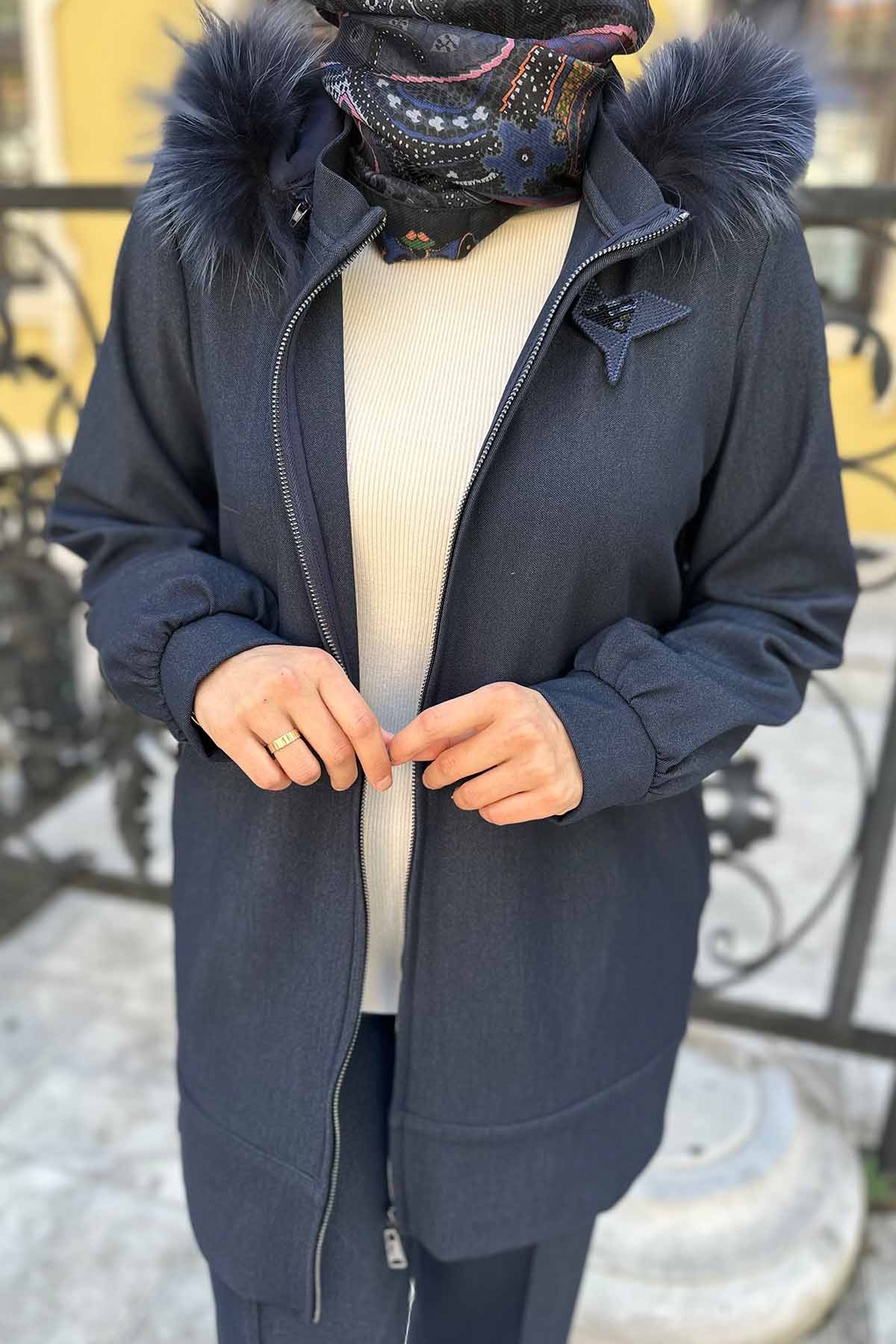 KAPŞONU KÜRKLÜ RODİ TAKIM