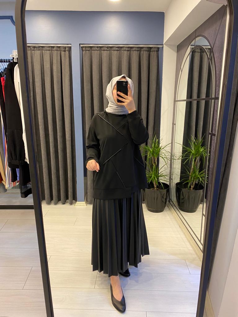 DERİ PLİSE ETEKLİ ÖRME KREP BİYE DETAYLI TAKIM