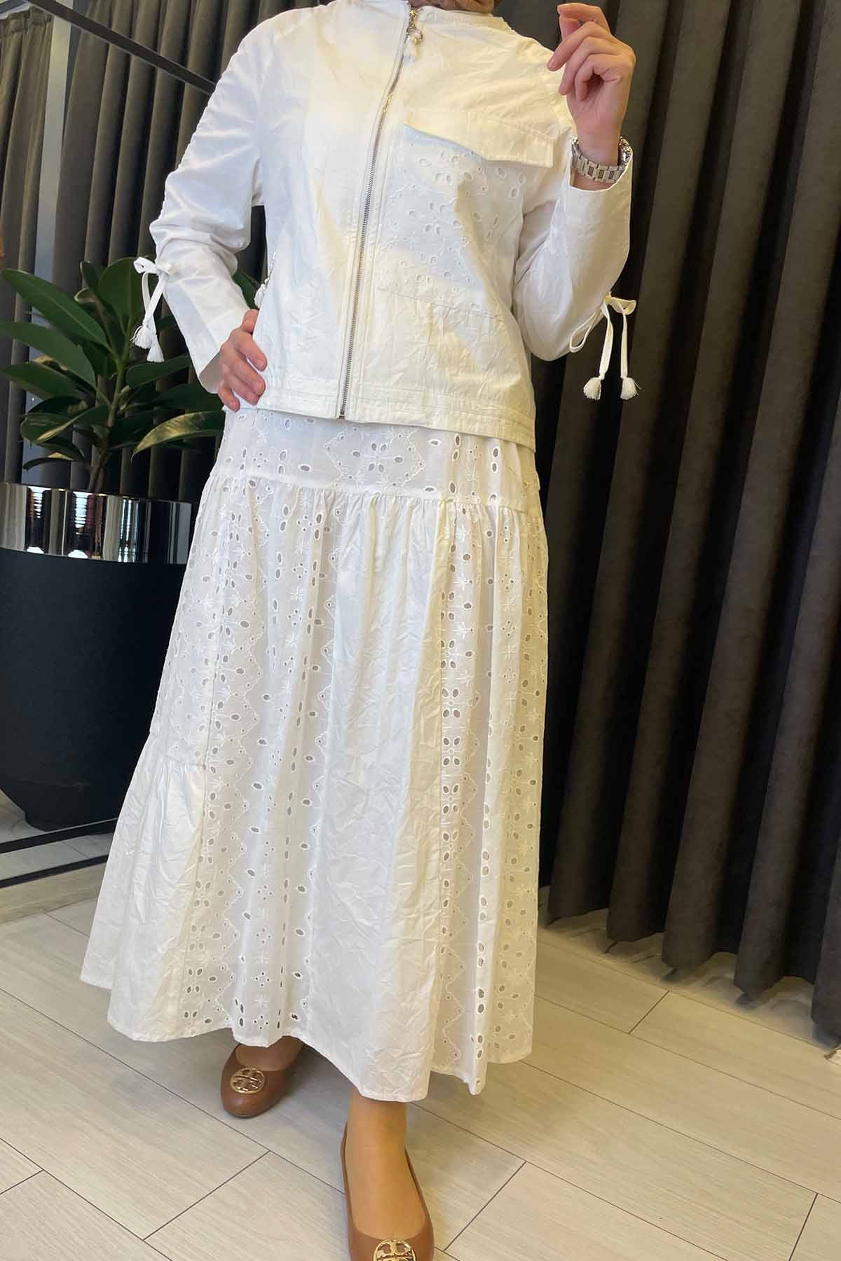 Ekru