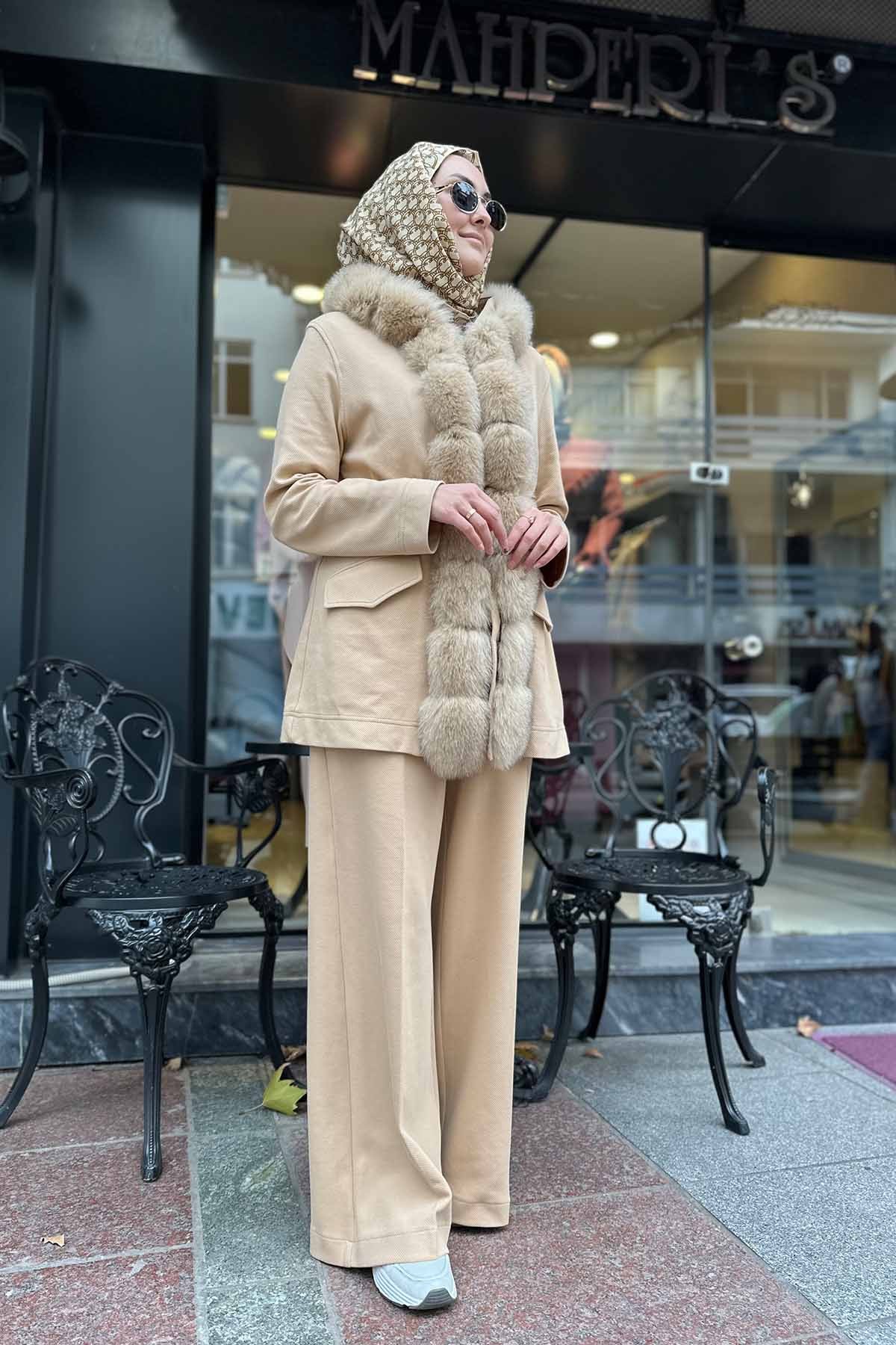 KOMPLE KÜRKLÜ KAPŞONLU TAKIM