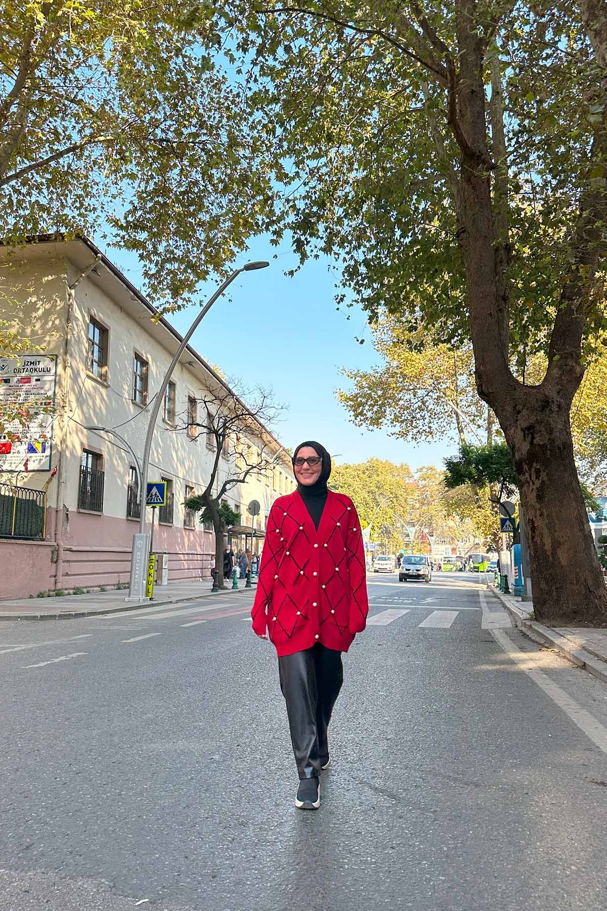İNCİLİ HIRKA