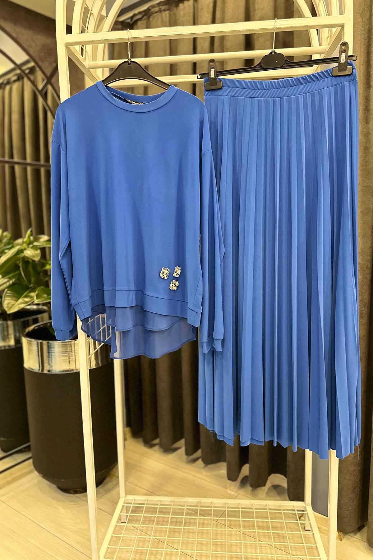 Saks