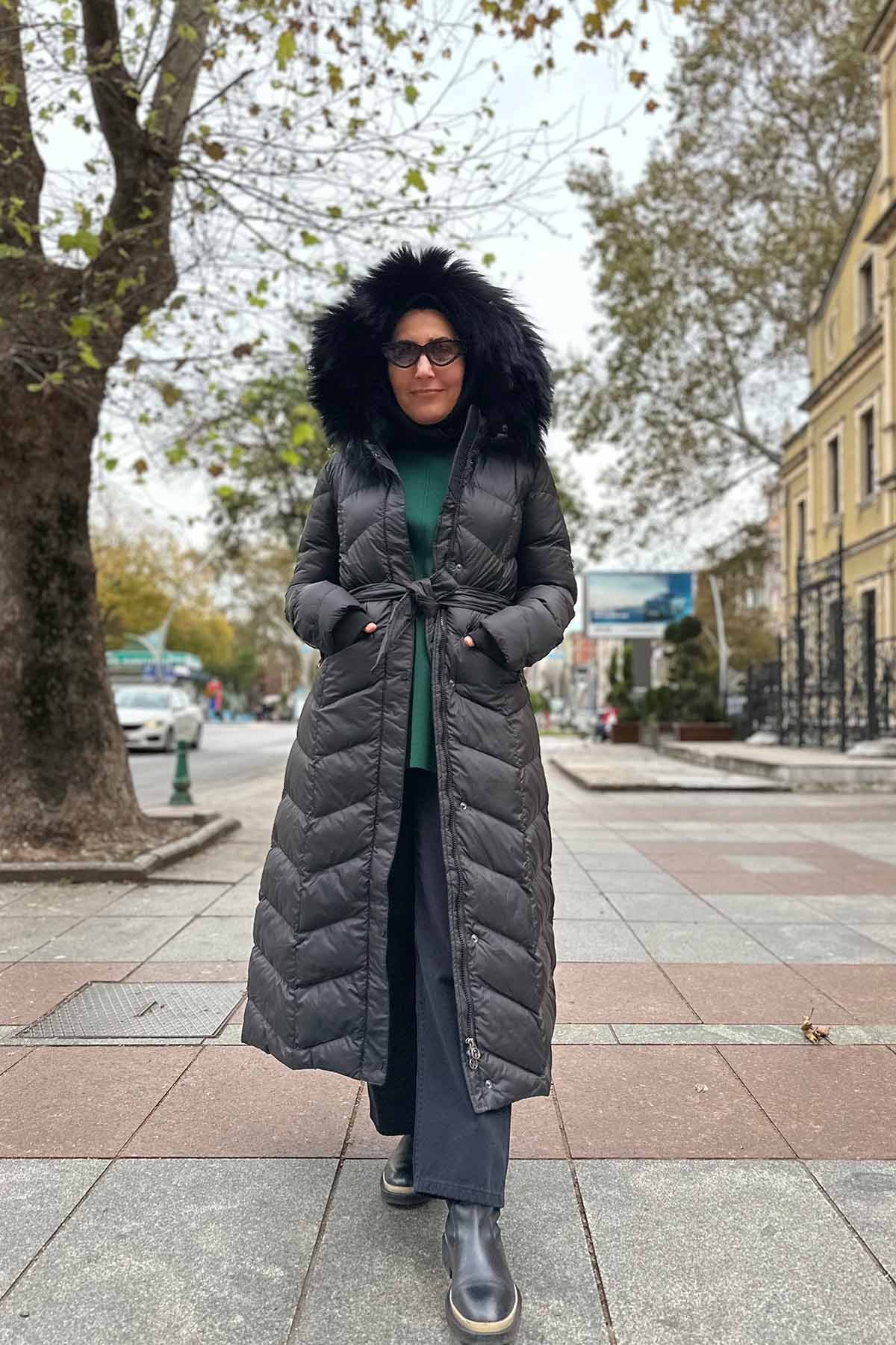 Siyah