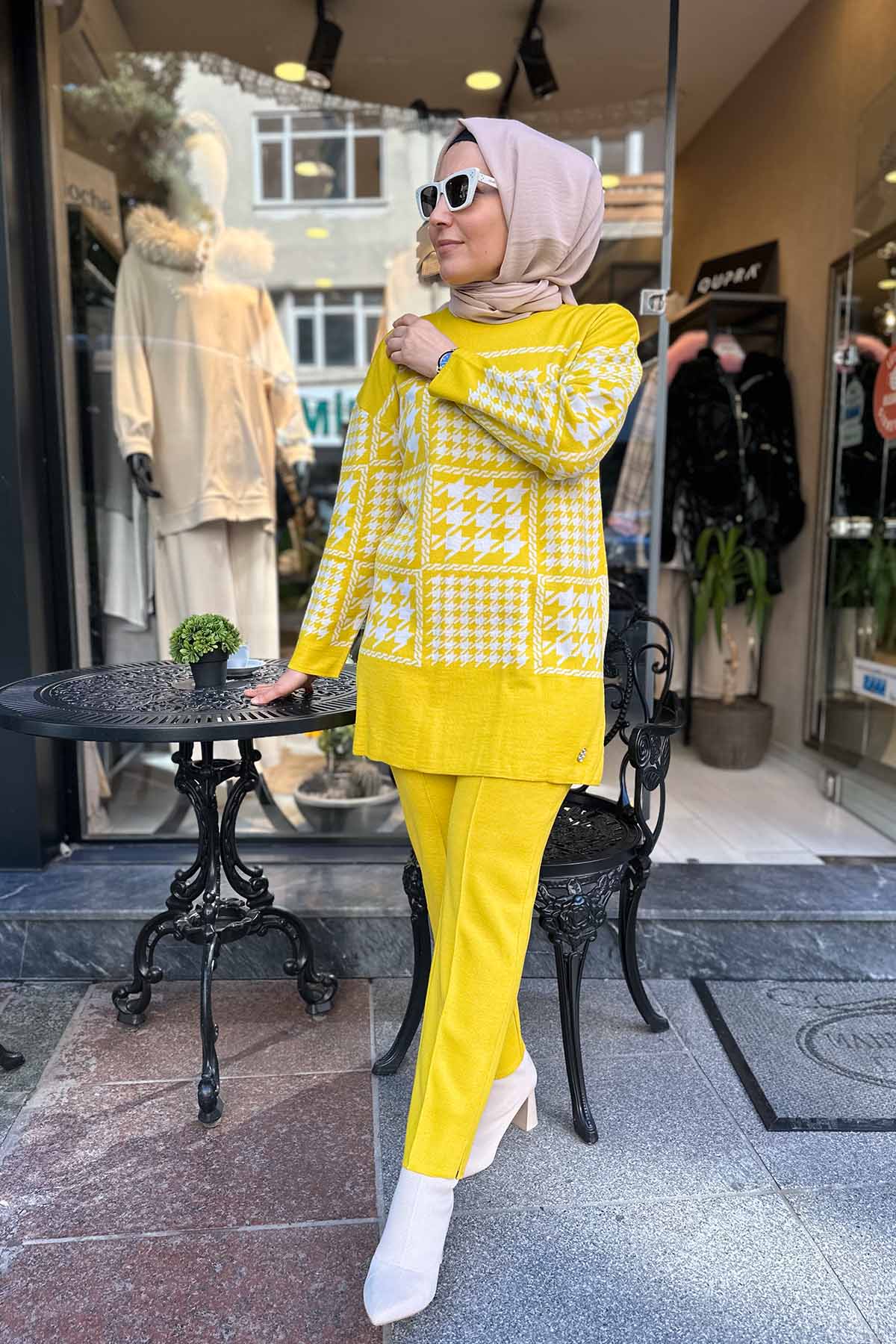 KAZ AYAĞI DESENLİ TRİKO TUNİK