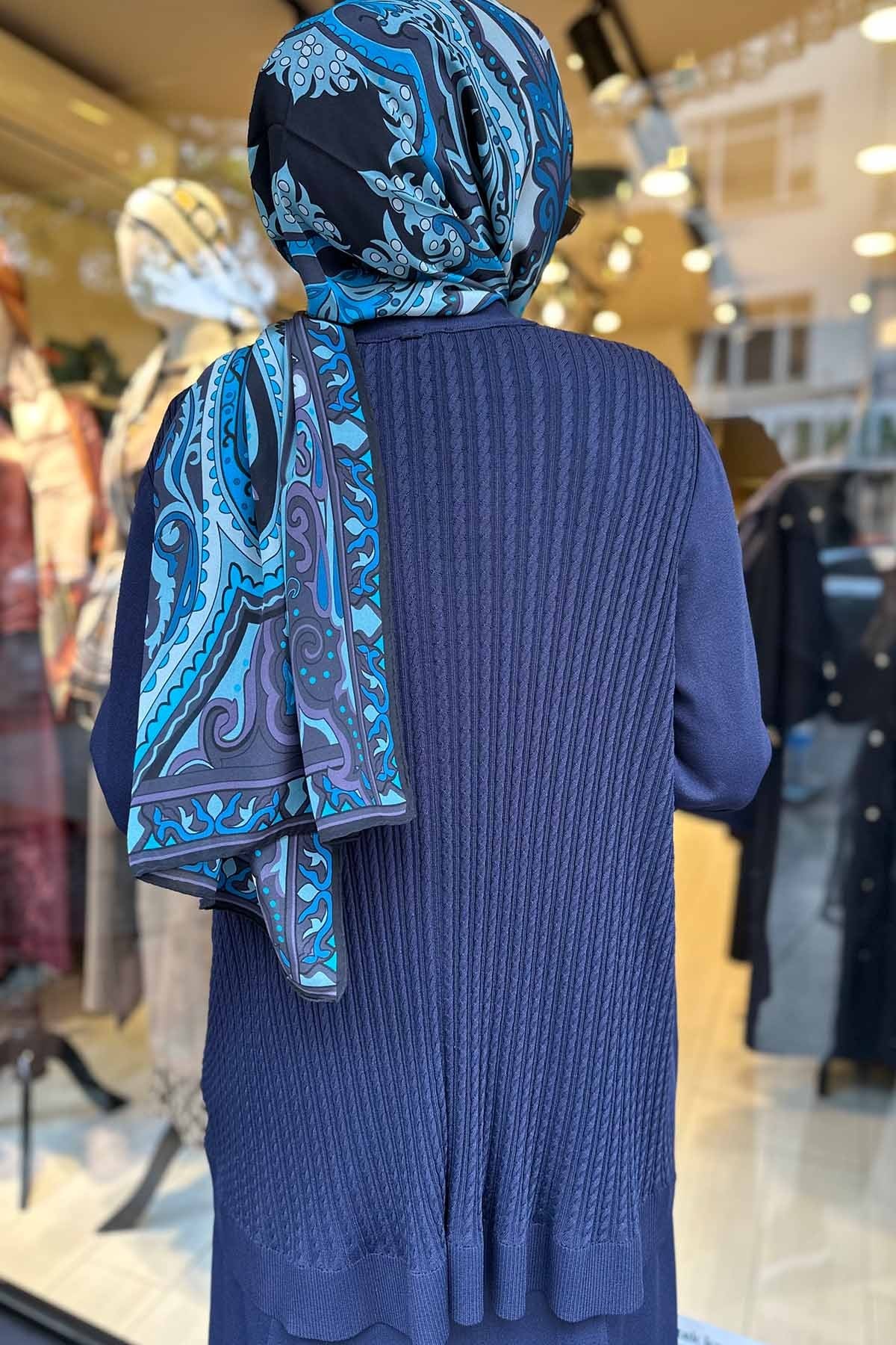 BLUE LAVİNİA İPEK ŞAL