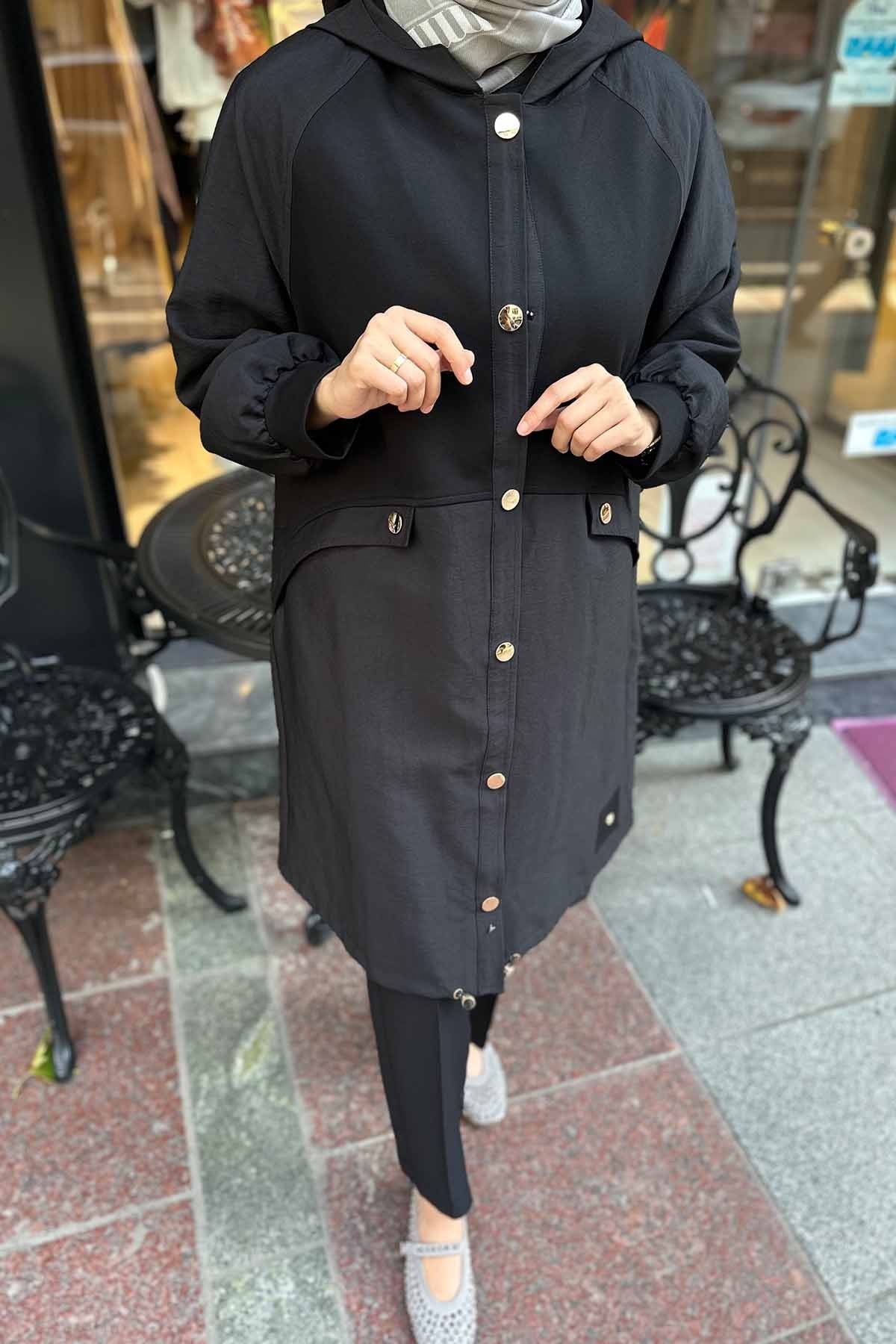 ÖNÜ ÇITÇITLI KAPİŞONLU ÇELİK GARNİLİ DUBAİ KAP