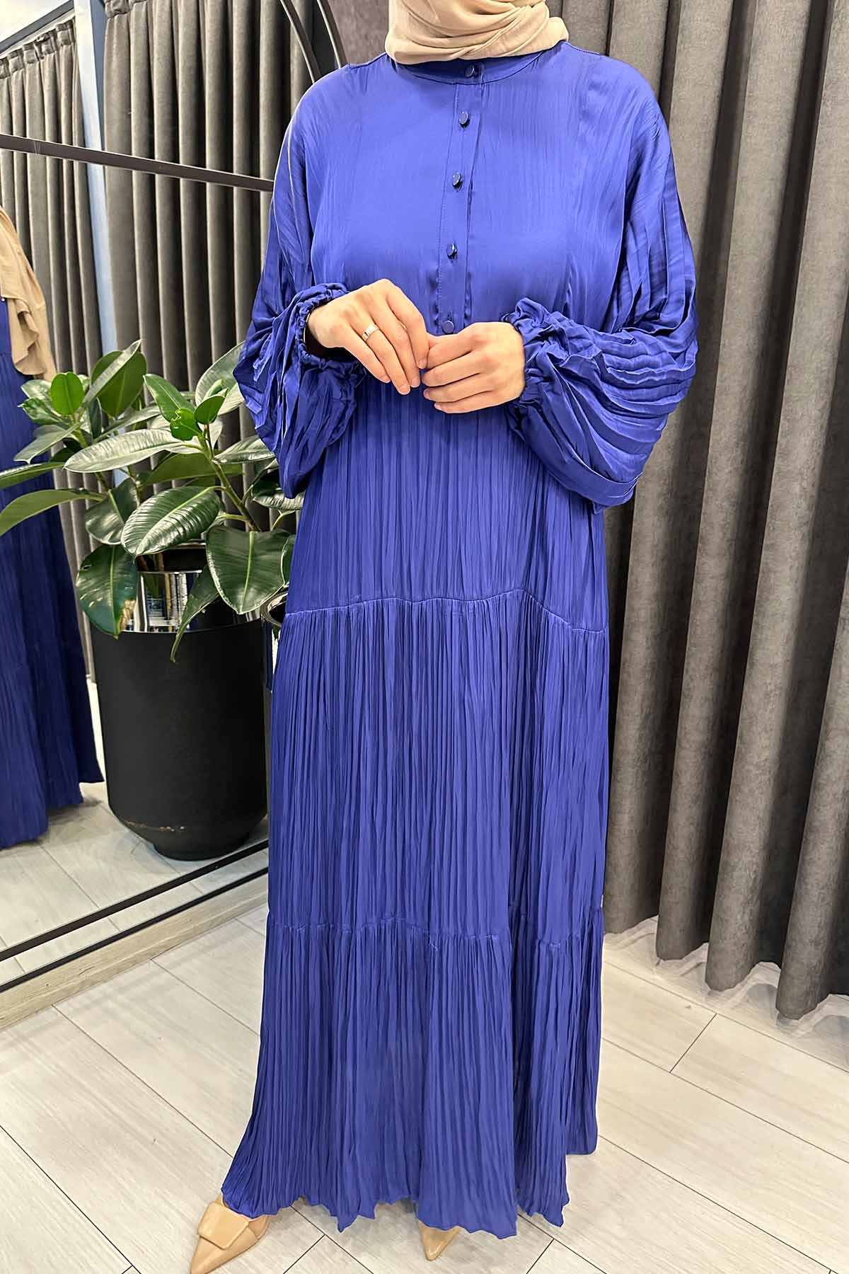 Saks