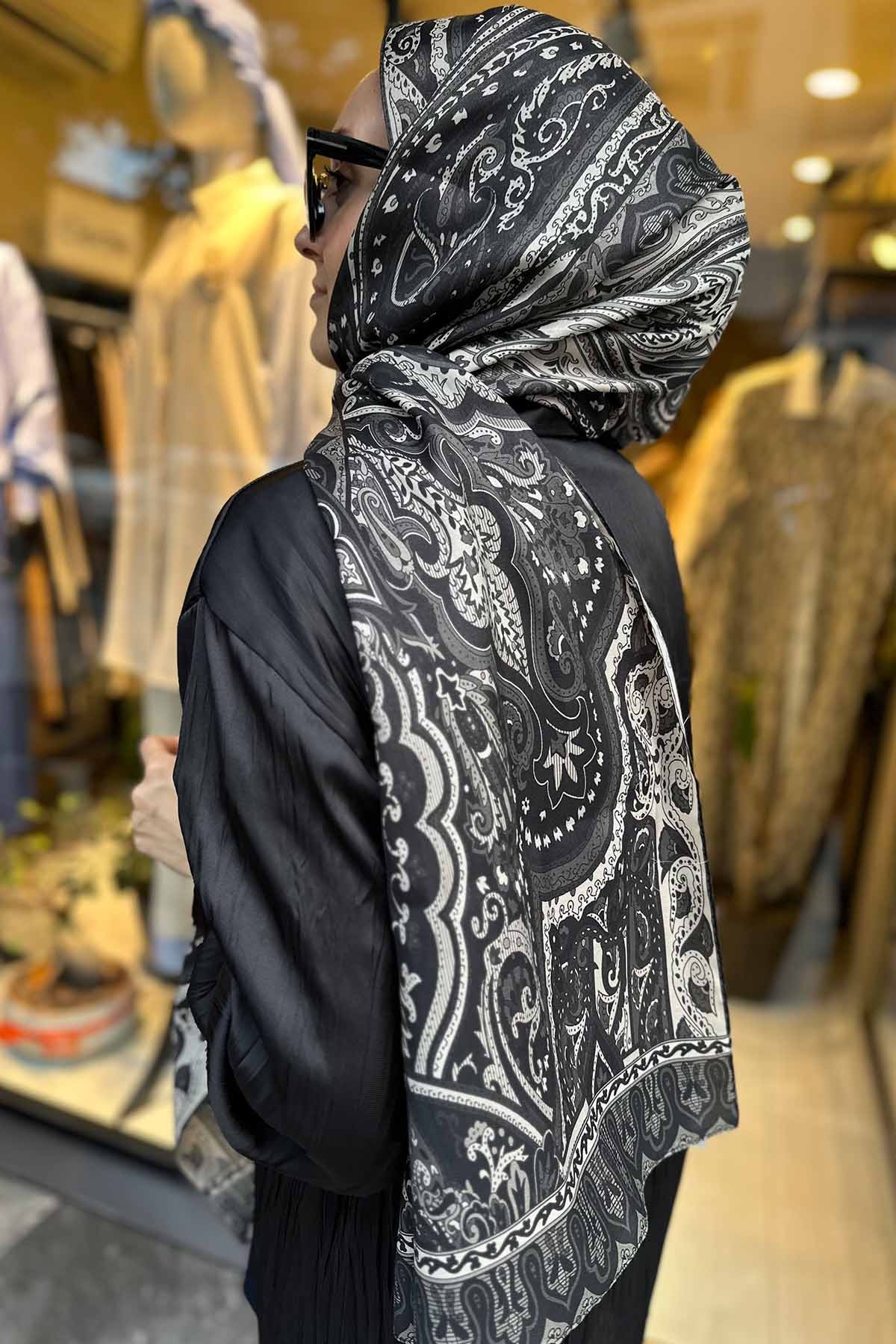 COOL ŞÖLEN ŞAL