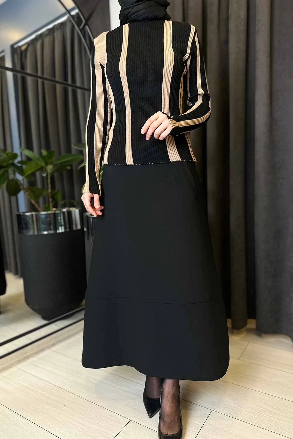 SİMLİ İP ÇİZGİLİ TRİKO