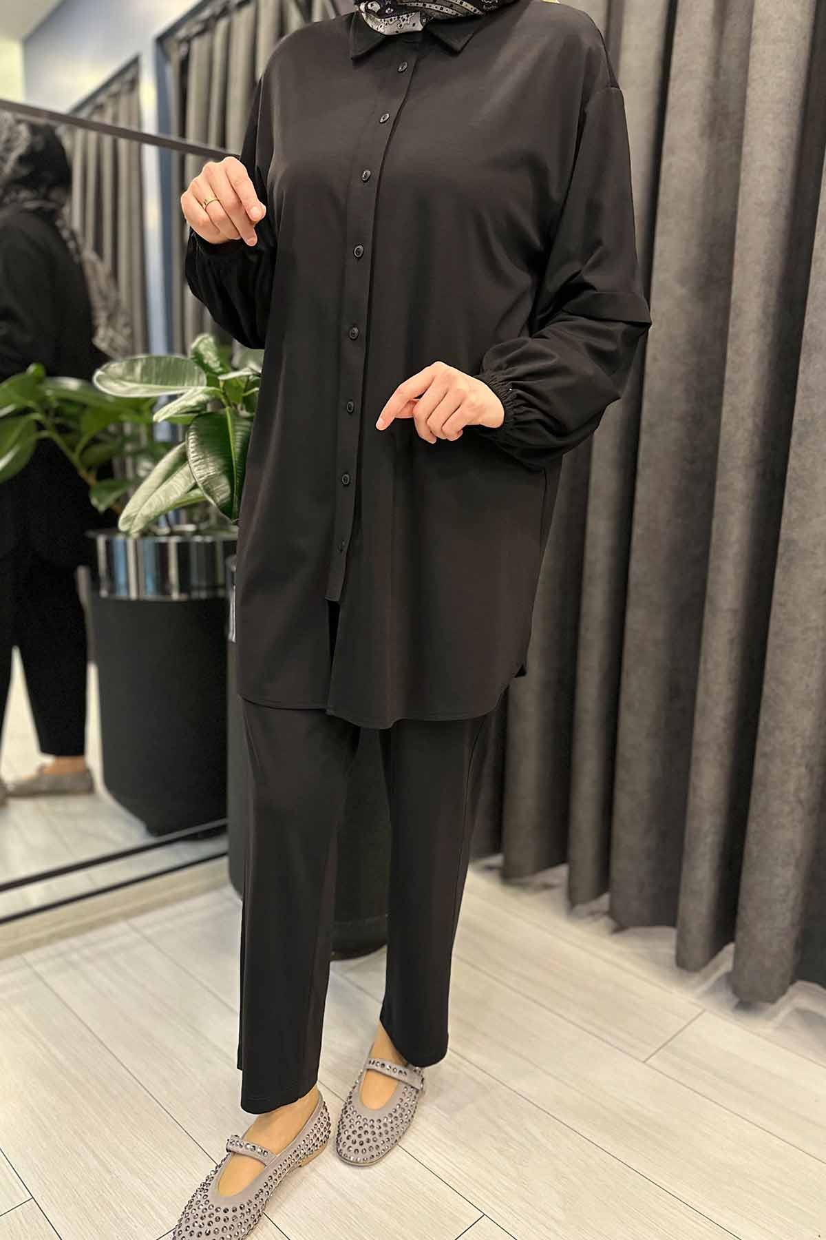 TRİL GÖMLEKLİ TAKIM
