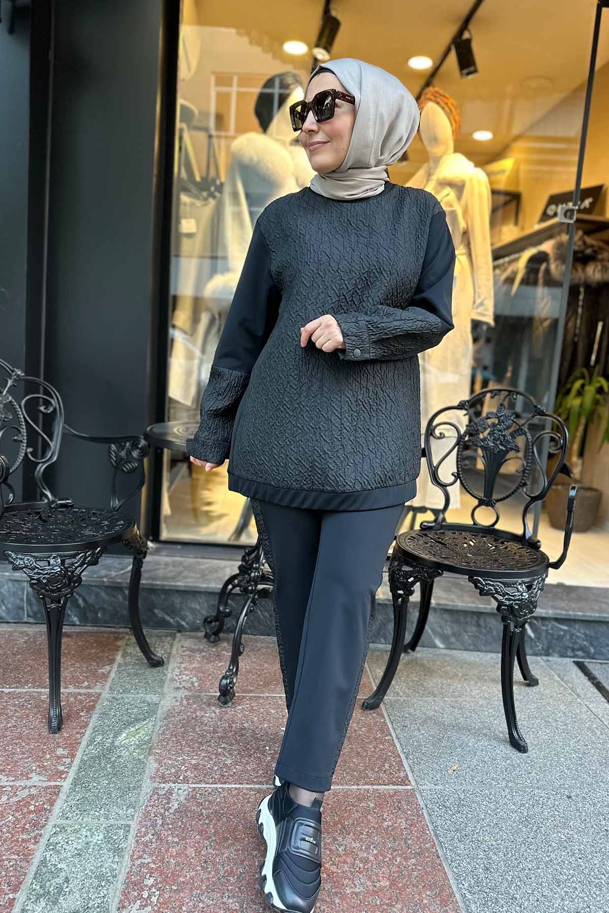 MİRANDA SWEAT