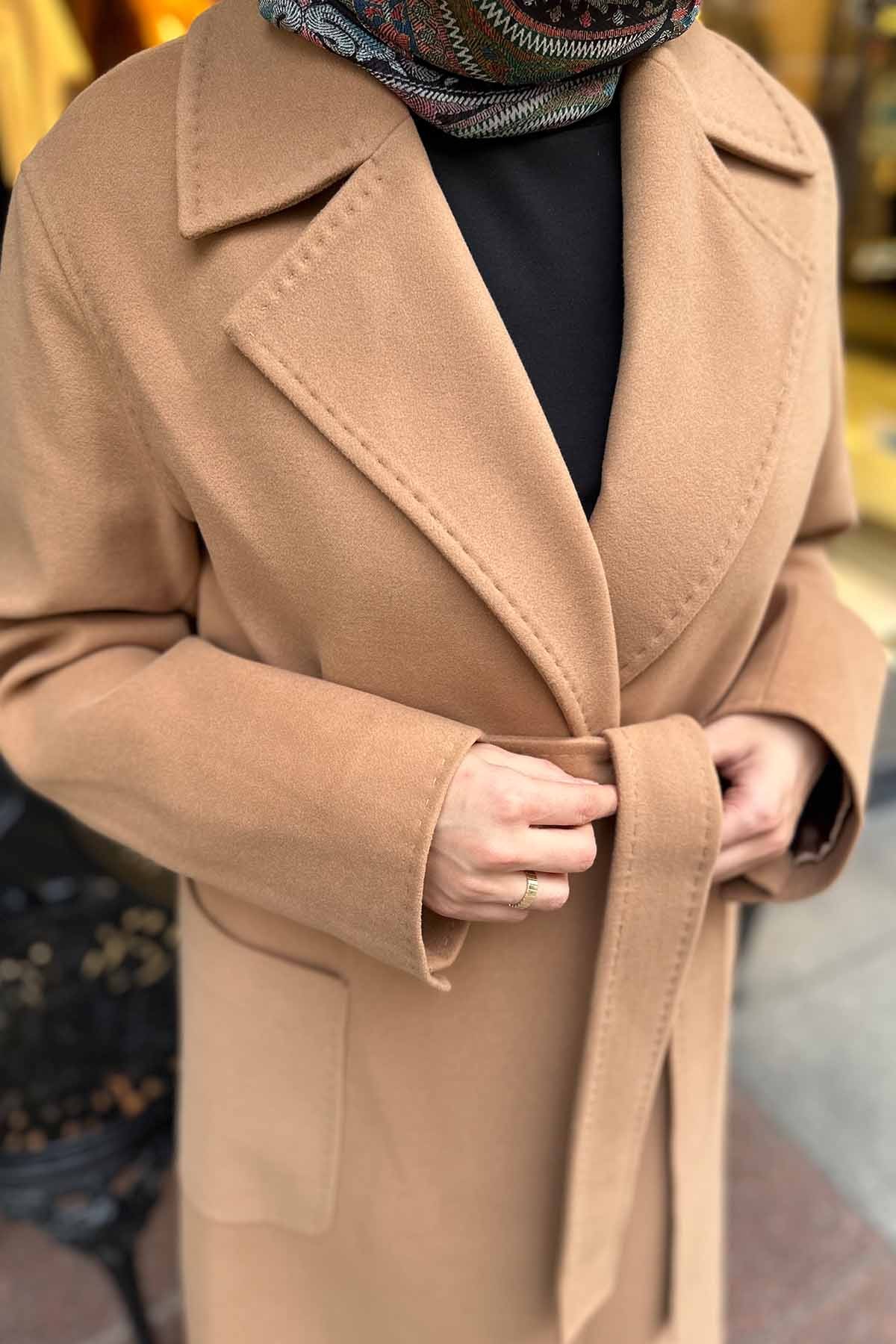 DİKİŞ DETAYLI UZUN KABAN