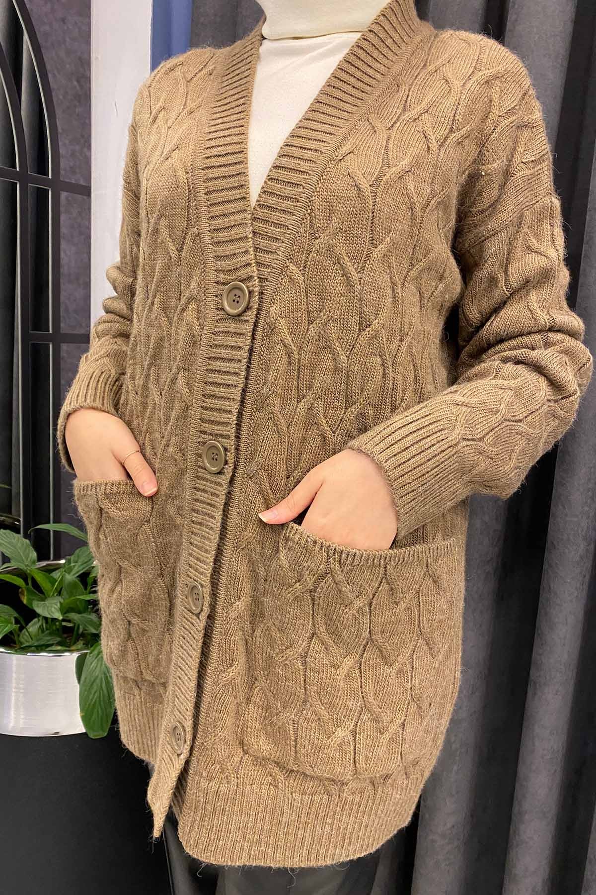 ANGORA HIRKA