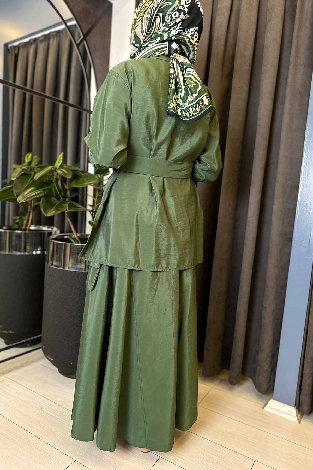 ÖNDEN ZIMBALI BELDEN KUŞAKLI KISA DUBAİ CEKET