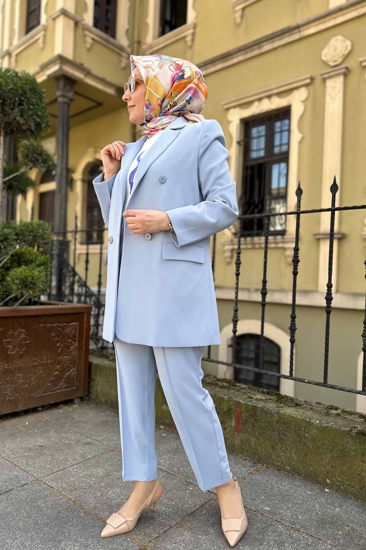 Mavi