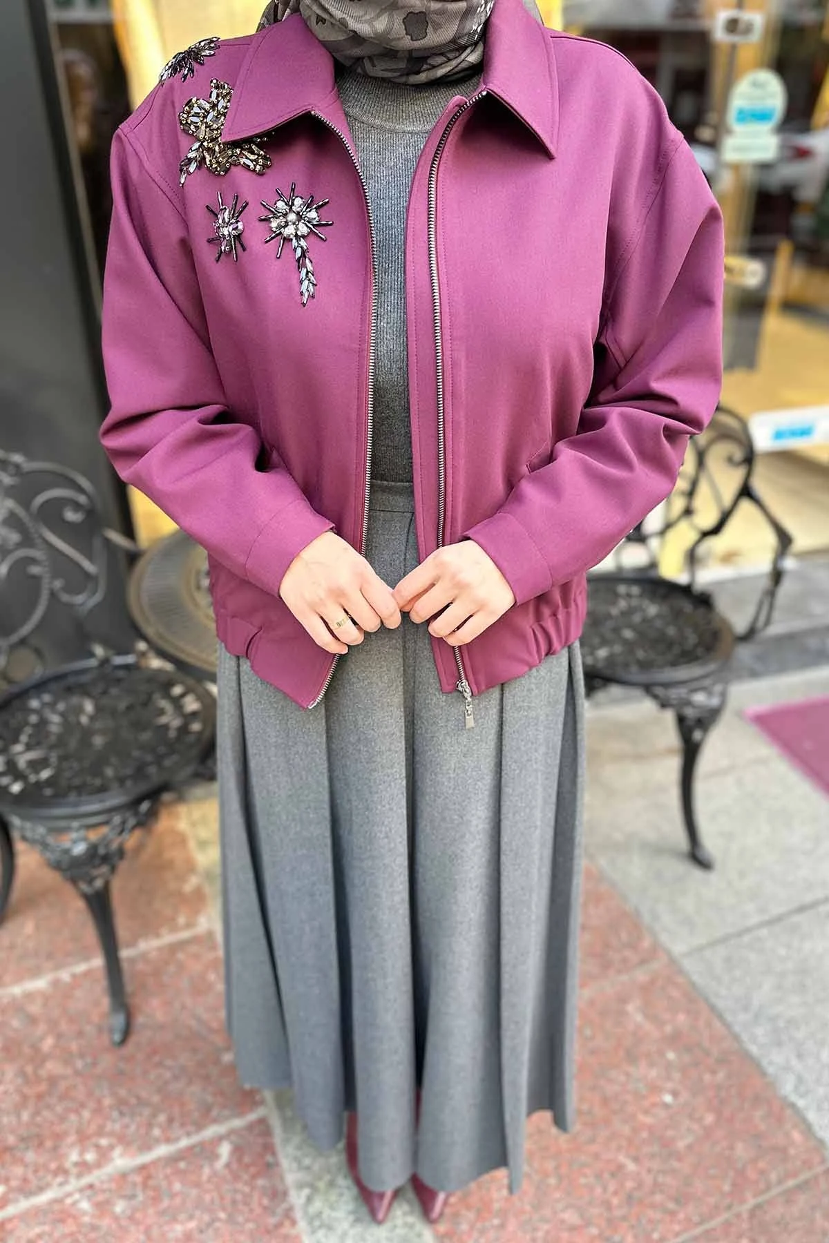 NAKIŞ DETAYLI BOMBER CEKET