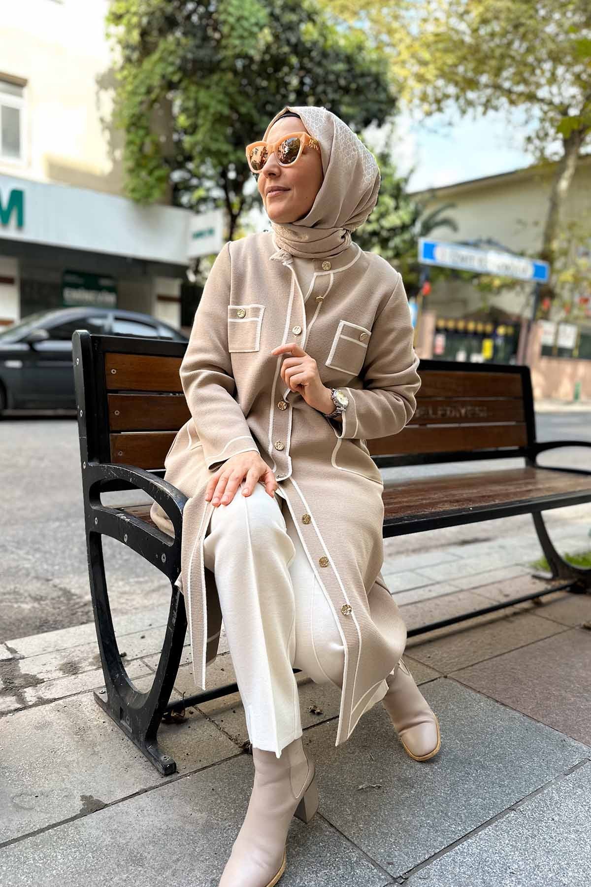 DÖRT CEPLİ TRİKO HIRKA