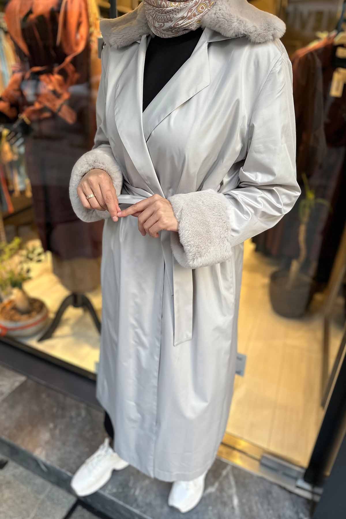 KÜRKLÜ TRİKO ASTARLI TRENÇKOT