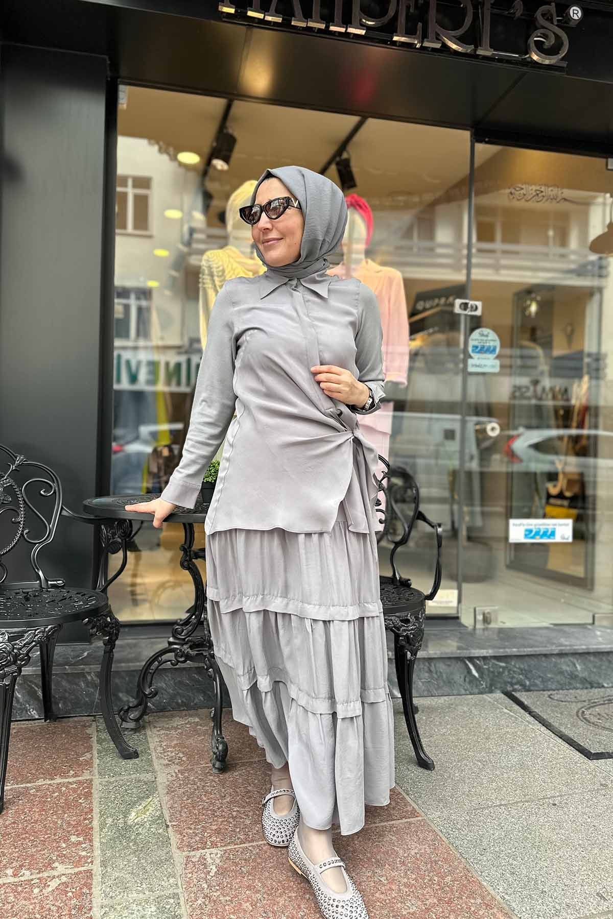 DARK GREY