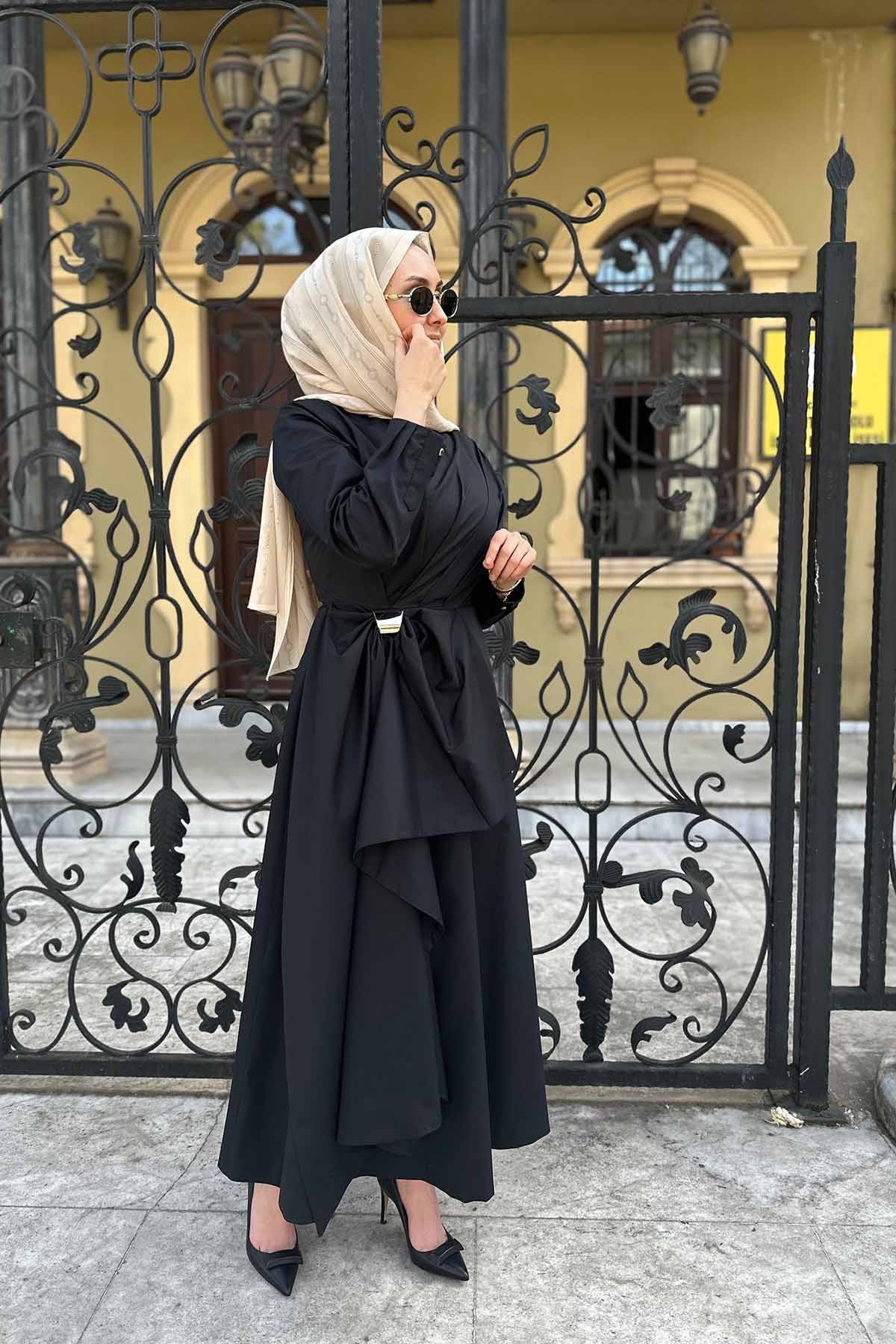 BELİ FİYONKLU ELBİSE