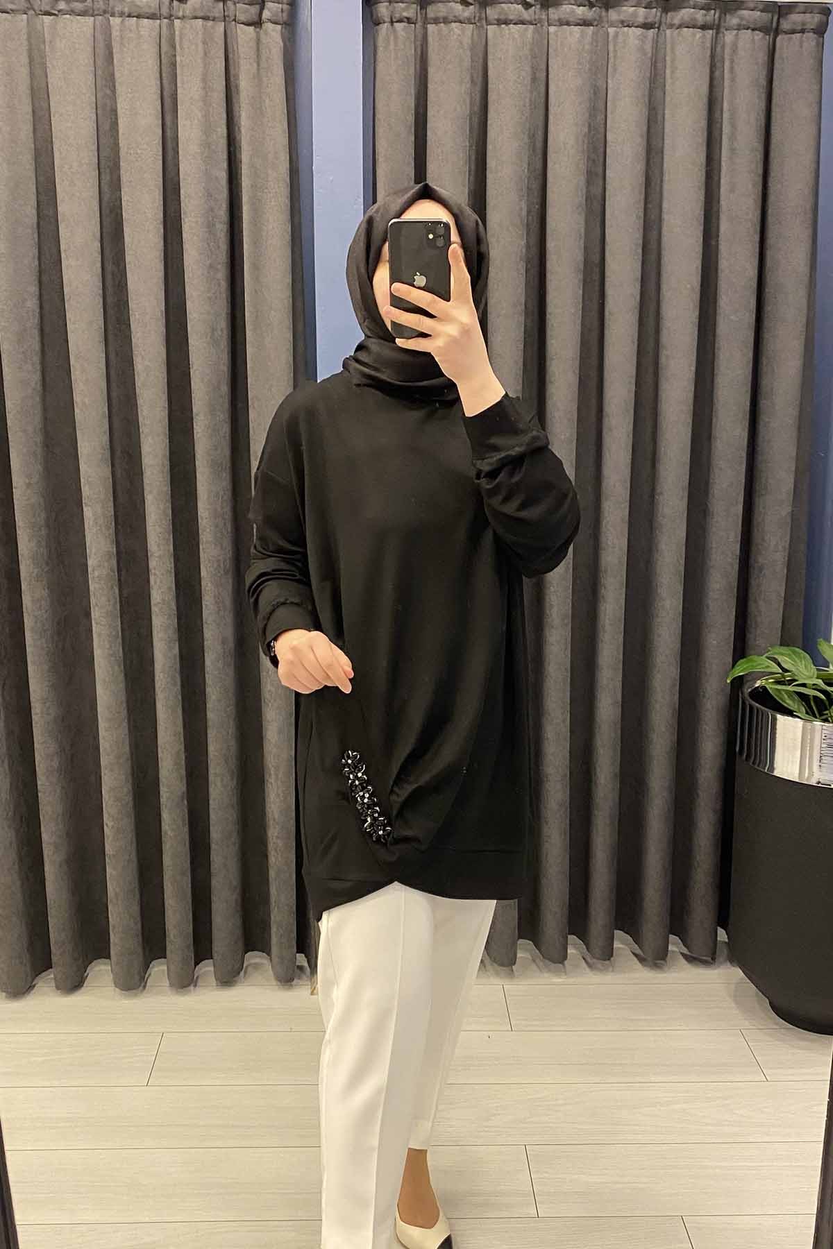 Siyah