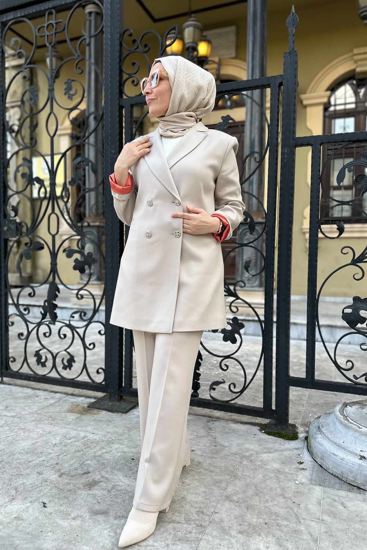 LAMAZİA KISA CEKET