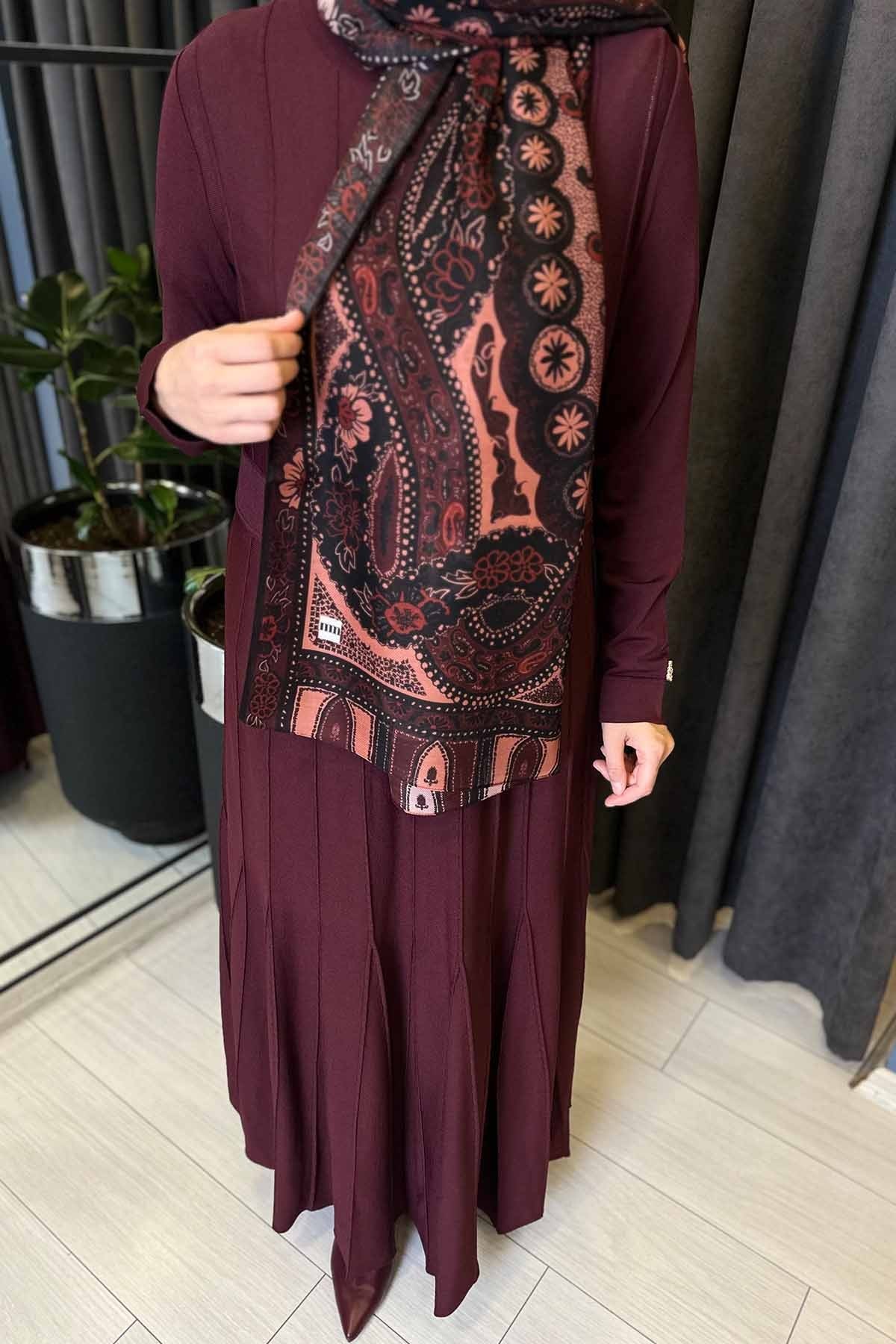ÖRGÜ TEKNİKLİ TRİKO ELBİSE