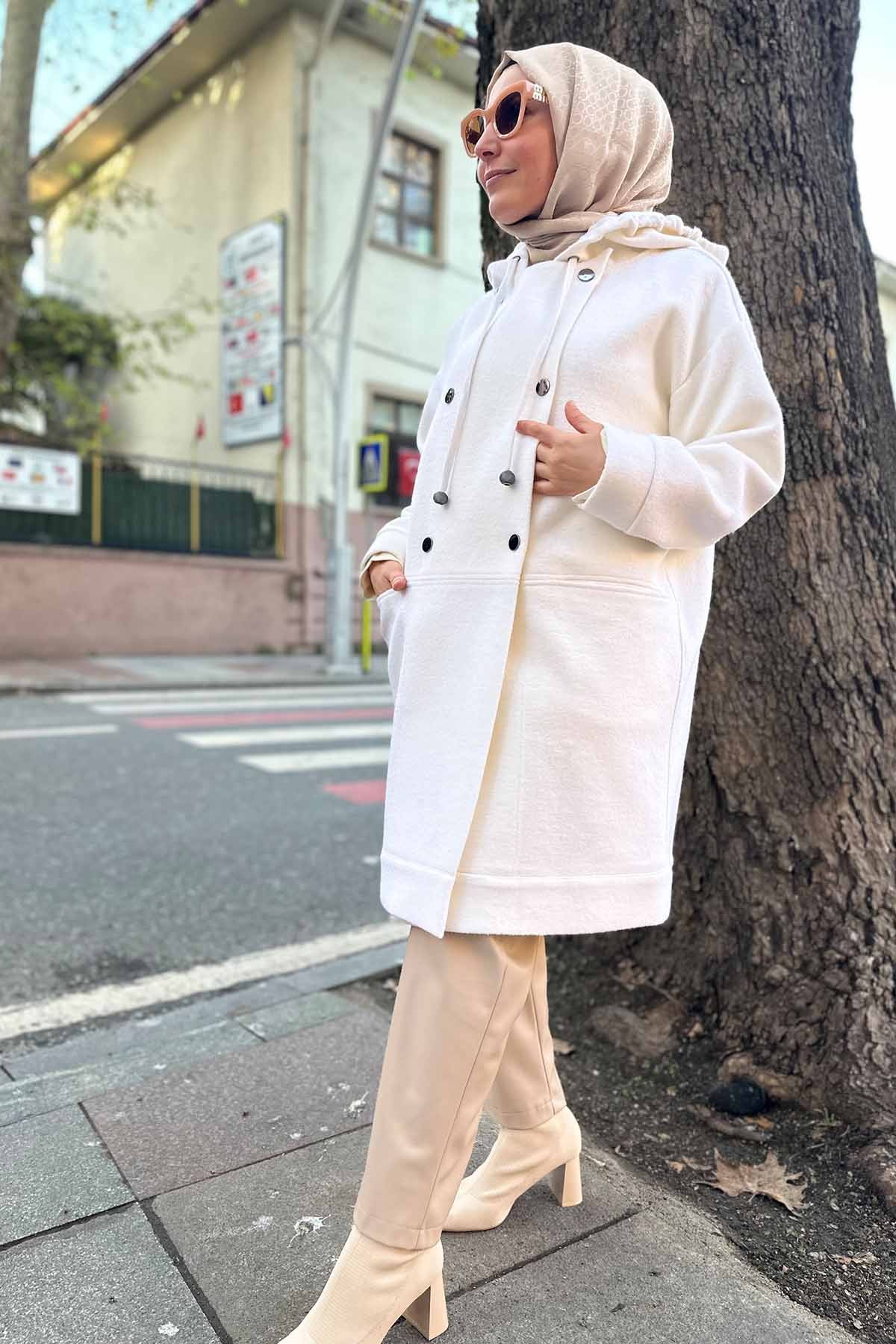 Ekru