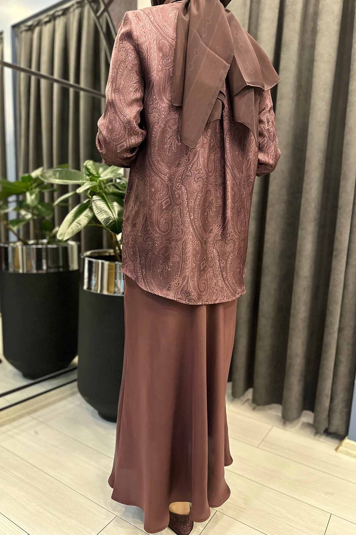BORDO DESENLİ İPEK GÖMLEK